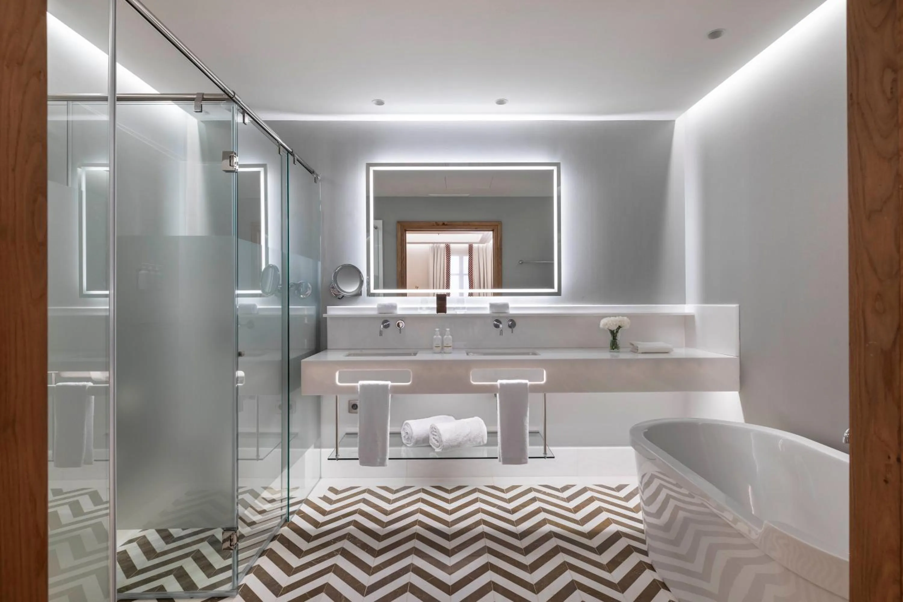 Bathroom in Palacio Solecio, a Small Luxury Hotel of the World