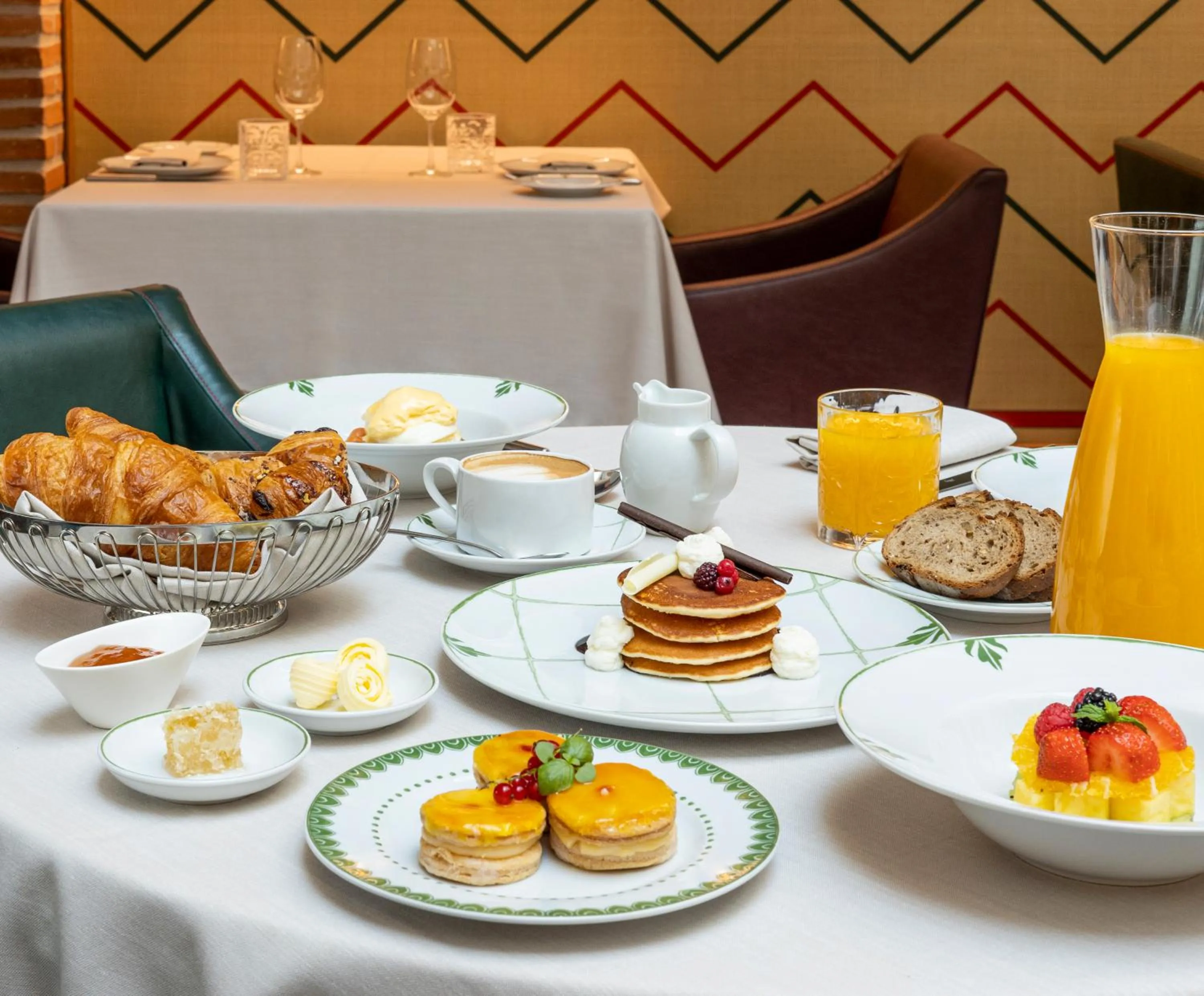 Restaurant/places to eat in Palacio Solecio, a Small Luxury Hotel of the World