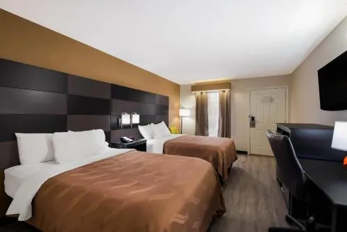 Quality Inn Johnson City I-26 exit 17