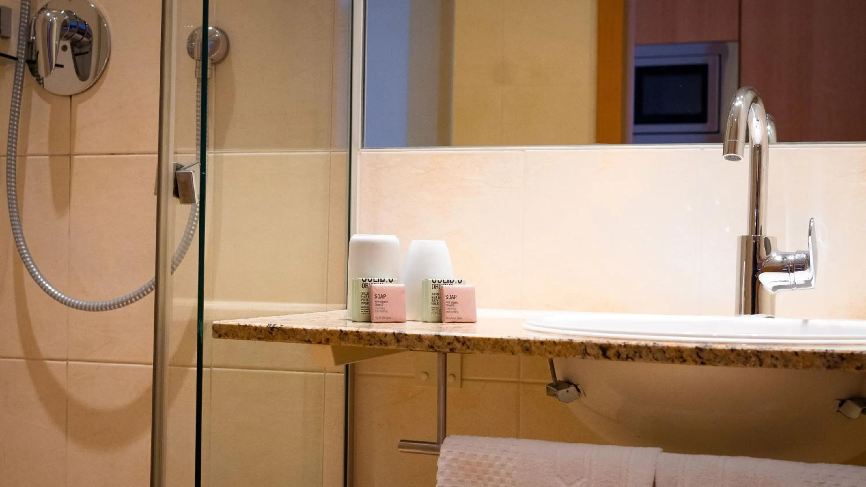 Bathroom in med Apart