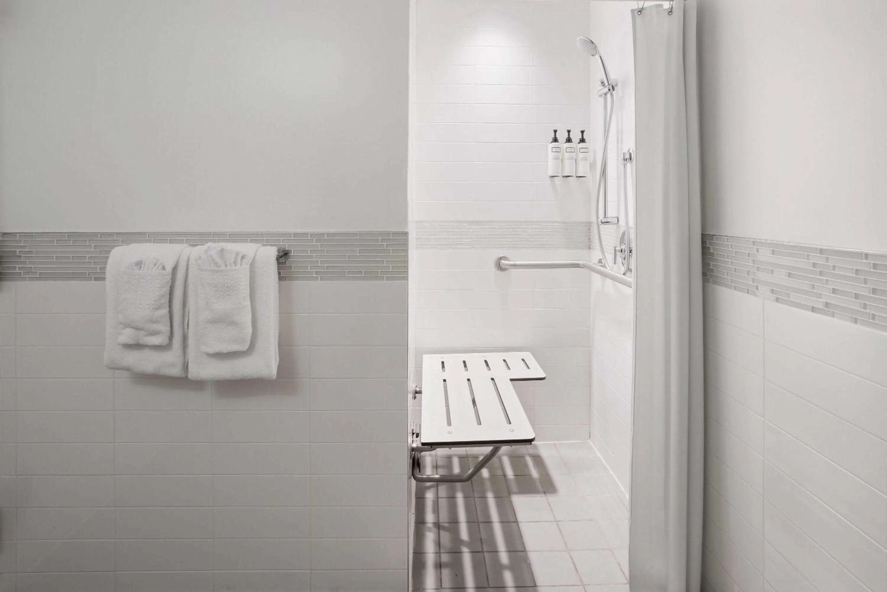 Photo of the whole room in The Beekman Tower, Trademark Collection by Wyndham