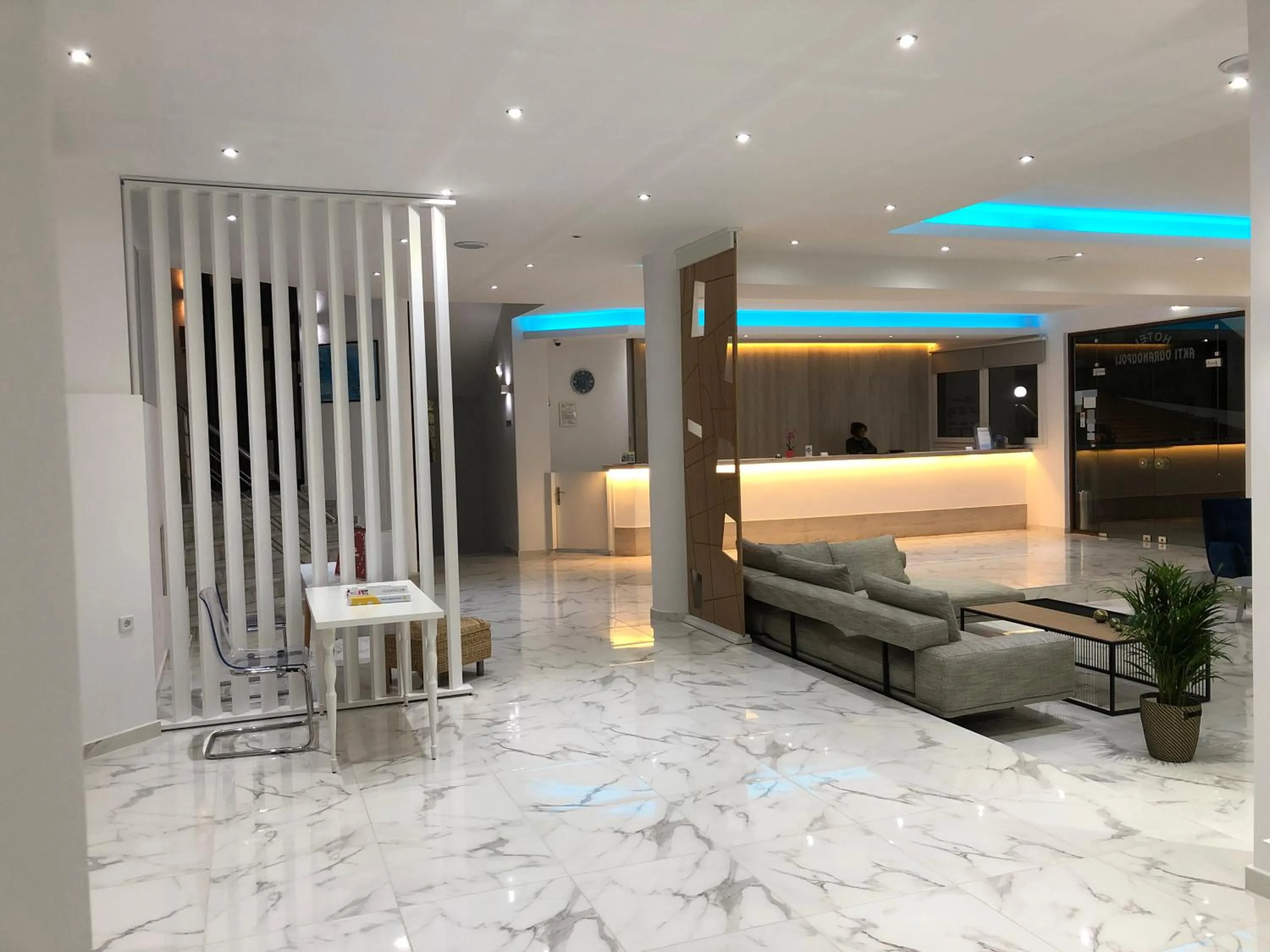 Lounge or bar in Hotel Akti Ouranoupoli Beach Resort