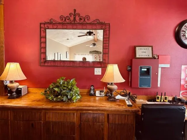 Property building in Econo Lodge Fredericksburg