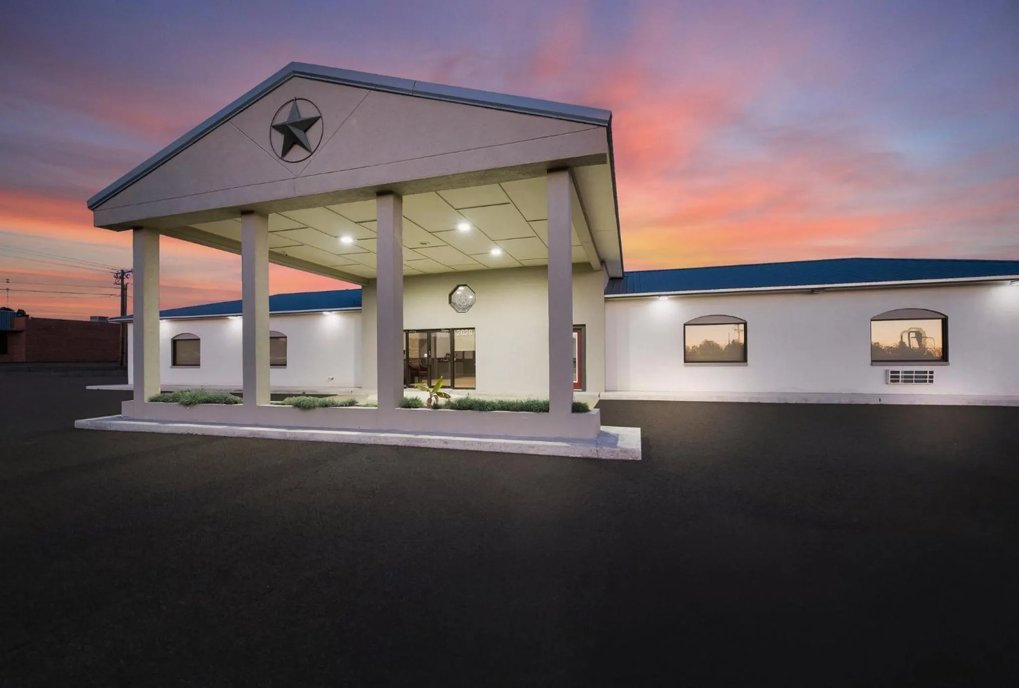 Property building in Red Roof Inn Nacogdoches