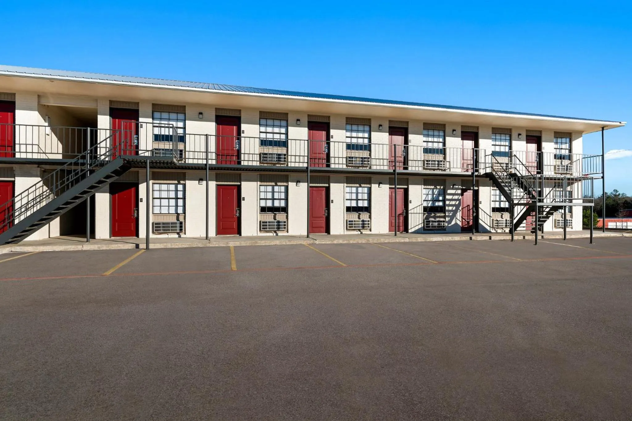 Property building in Red Roof Inn Nacogdoches