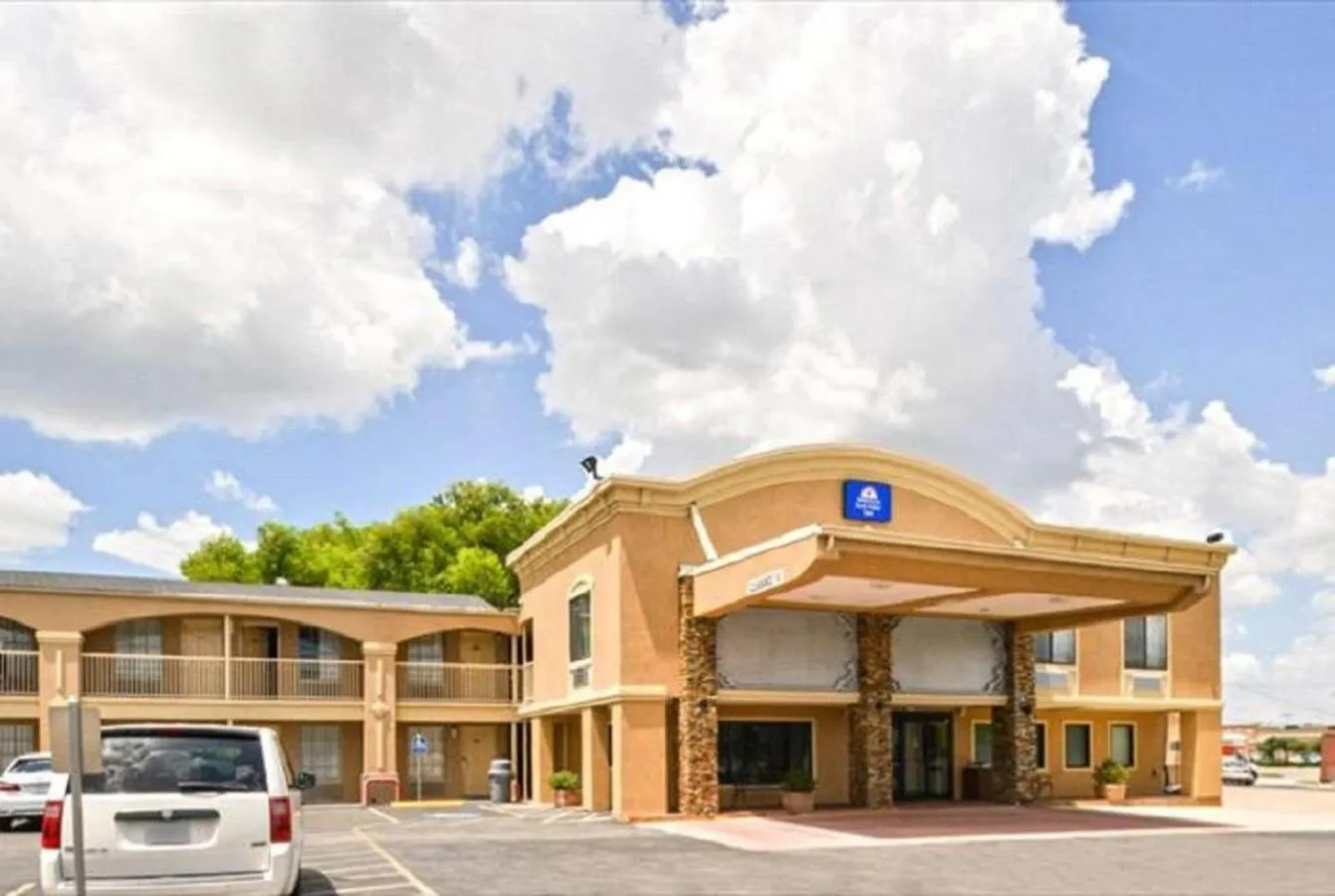Property building in Americas Best Value Inn-Near NRG Park/Medical Center