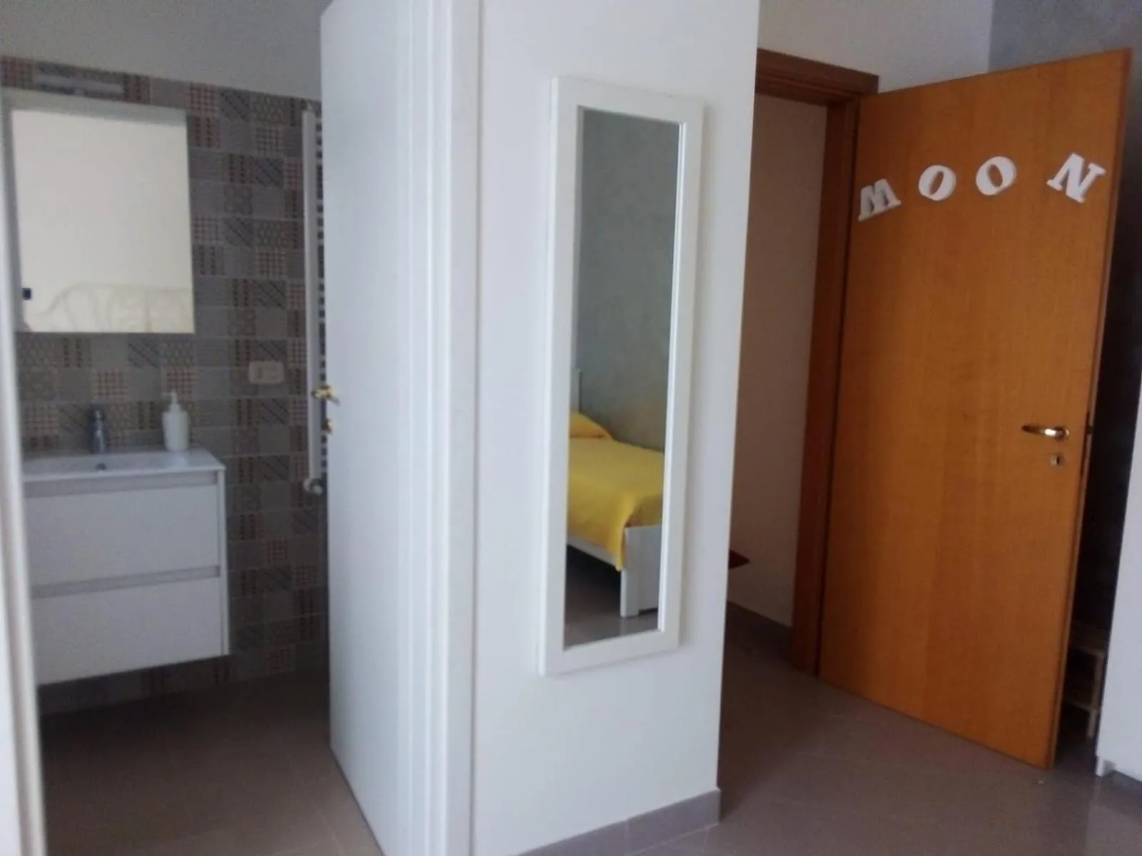 Bedroom in B&B SMILE