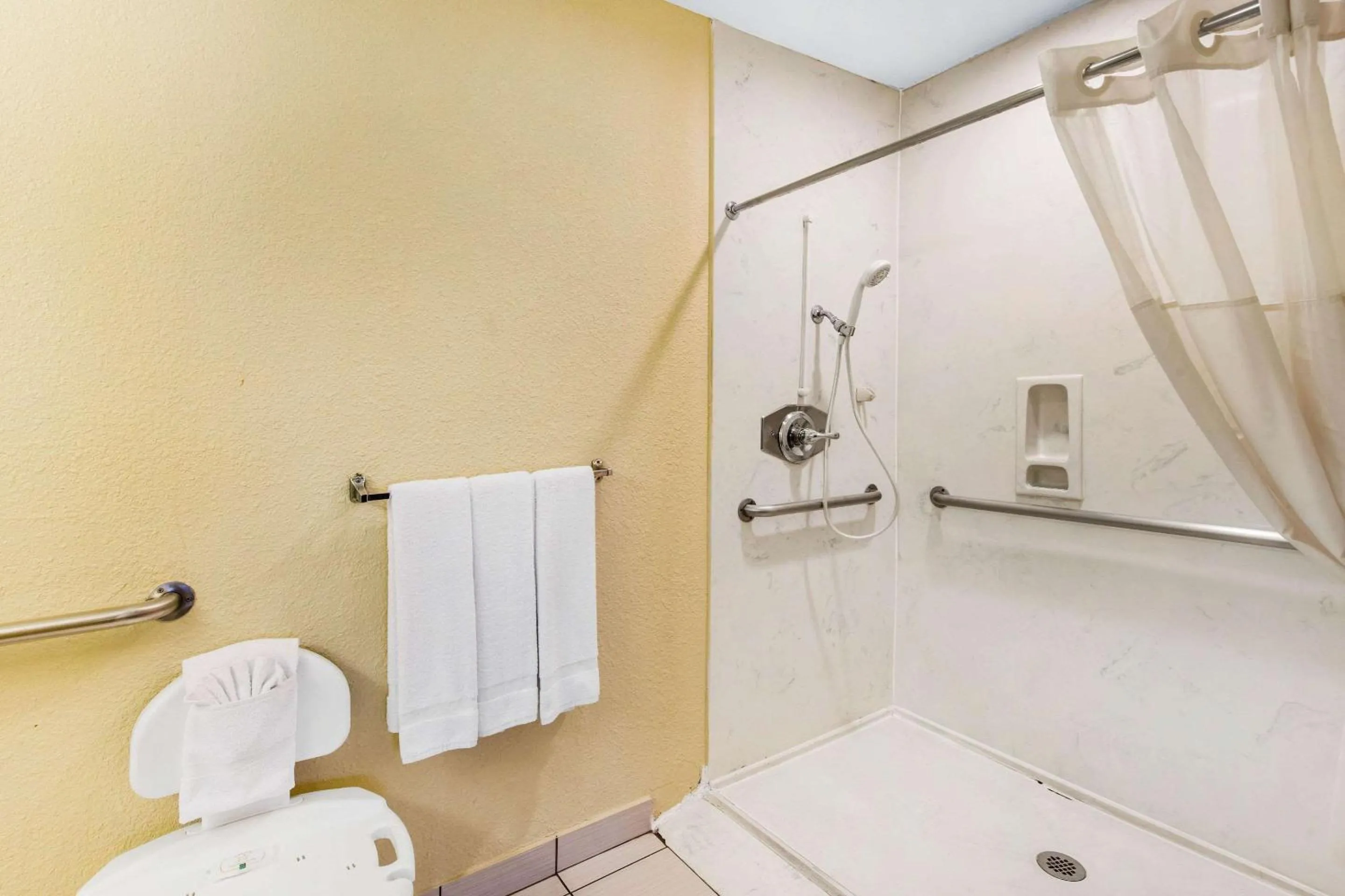 Bathroom in Quality Inn & Suites