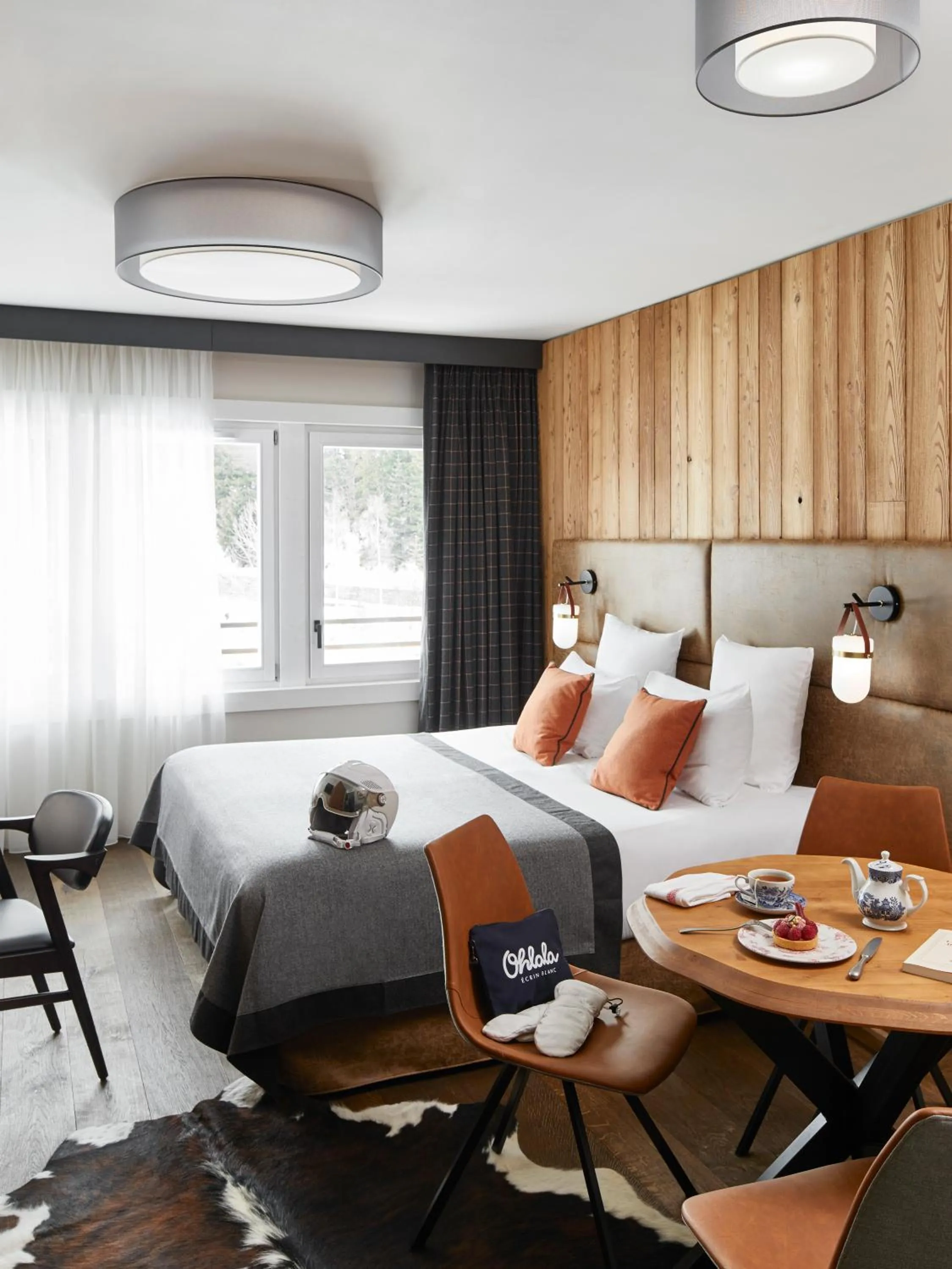 Bedroom, Bed in Ecrin Blanc Resort Courchevel - Aquapark