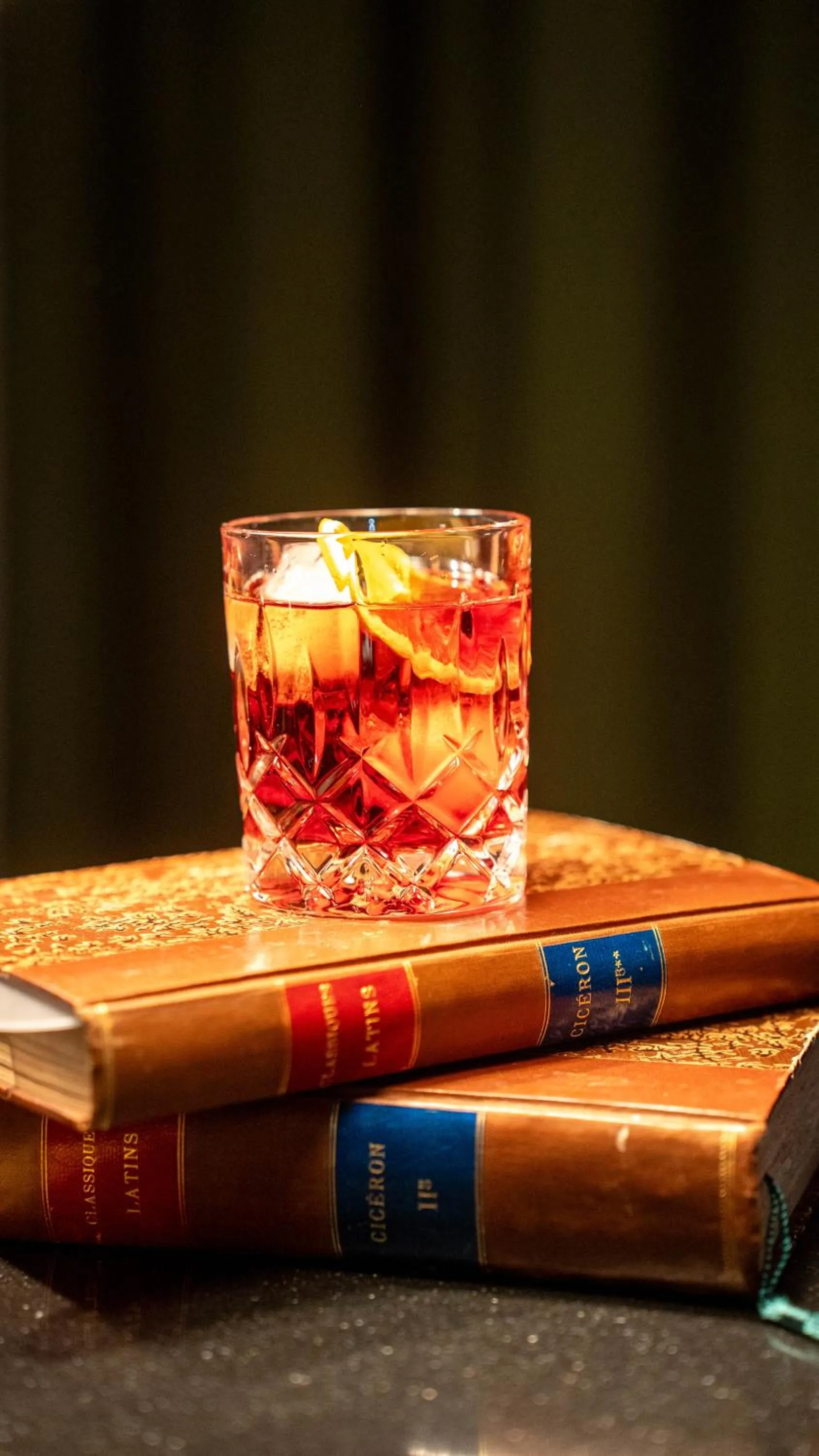 Food and drinks in Ecrin Blanc Resort Courchevel - Aquapark