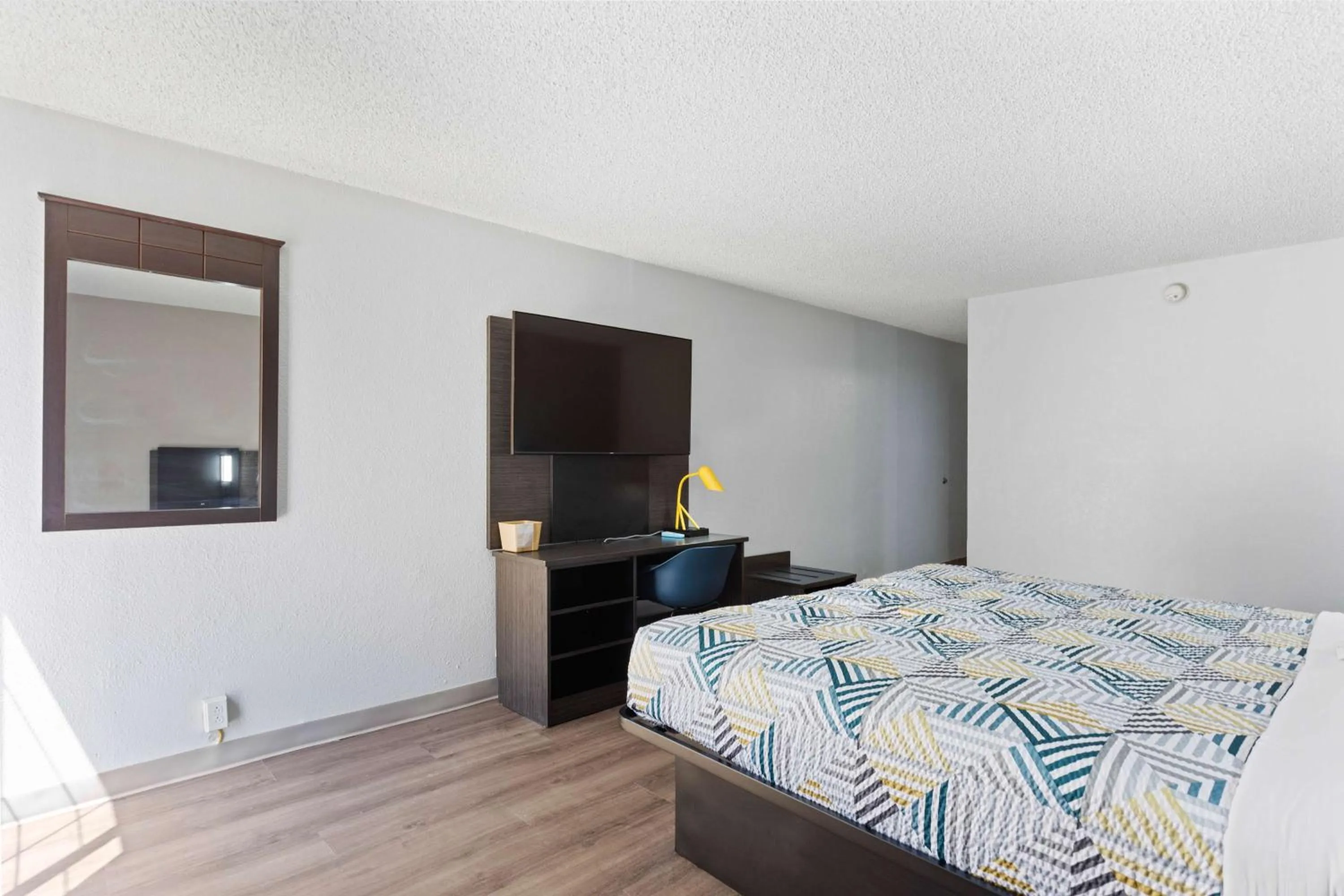 Bedroom, Bed in Motel 6 Pecos TX