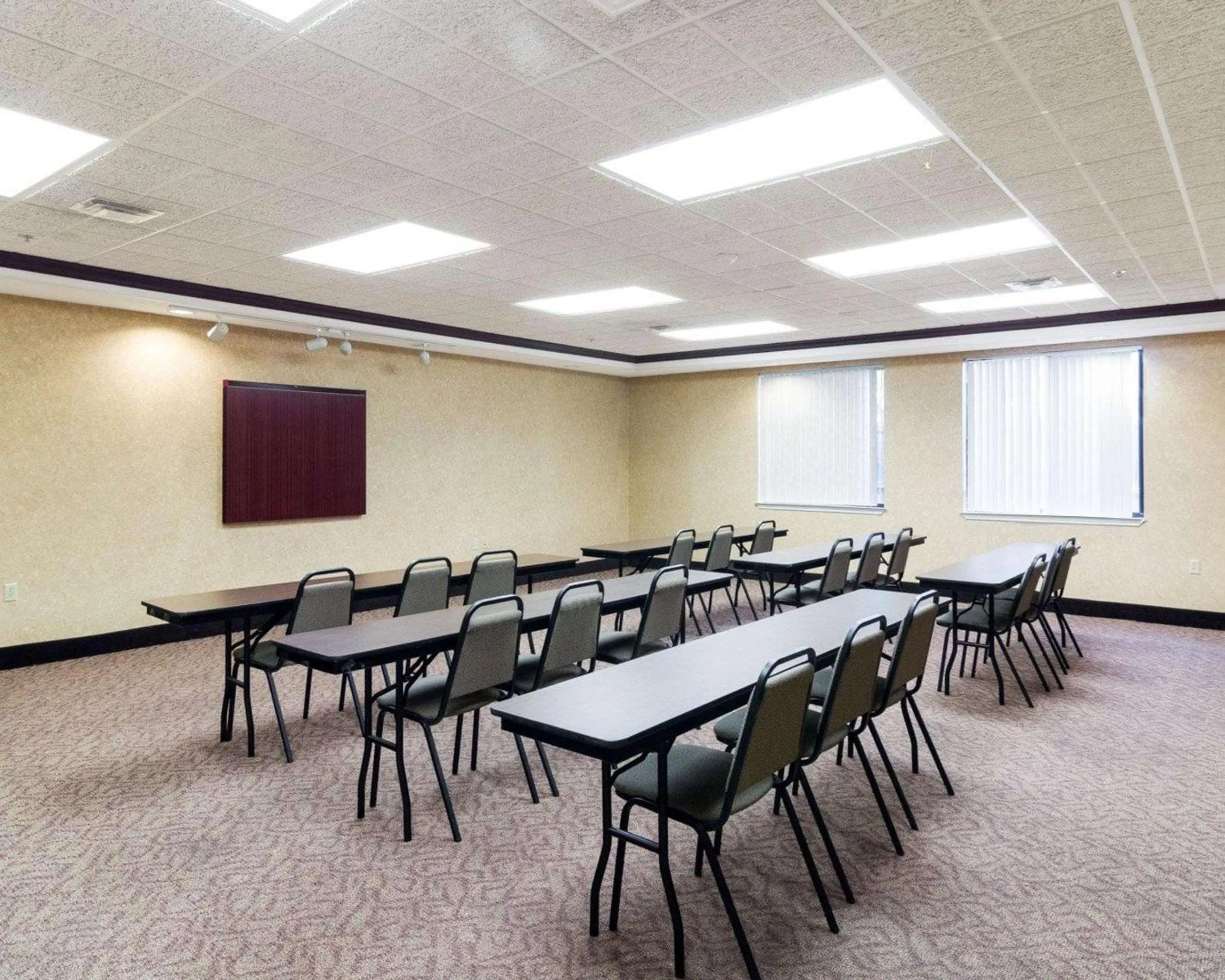 On site in Quality Suites Midland North Loop 250