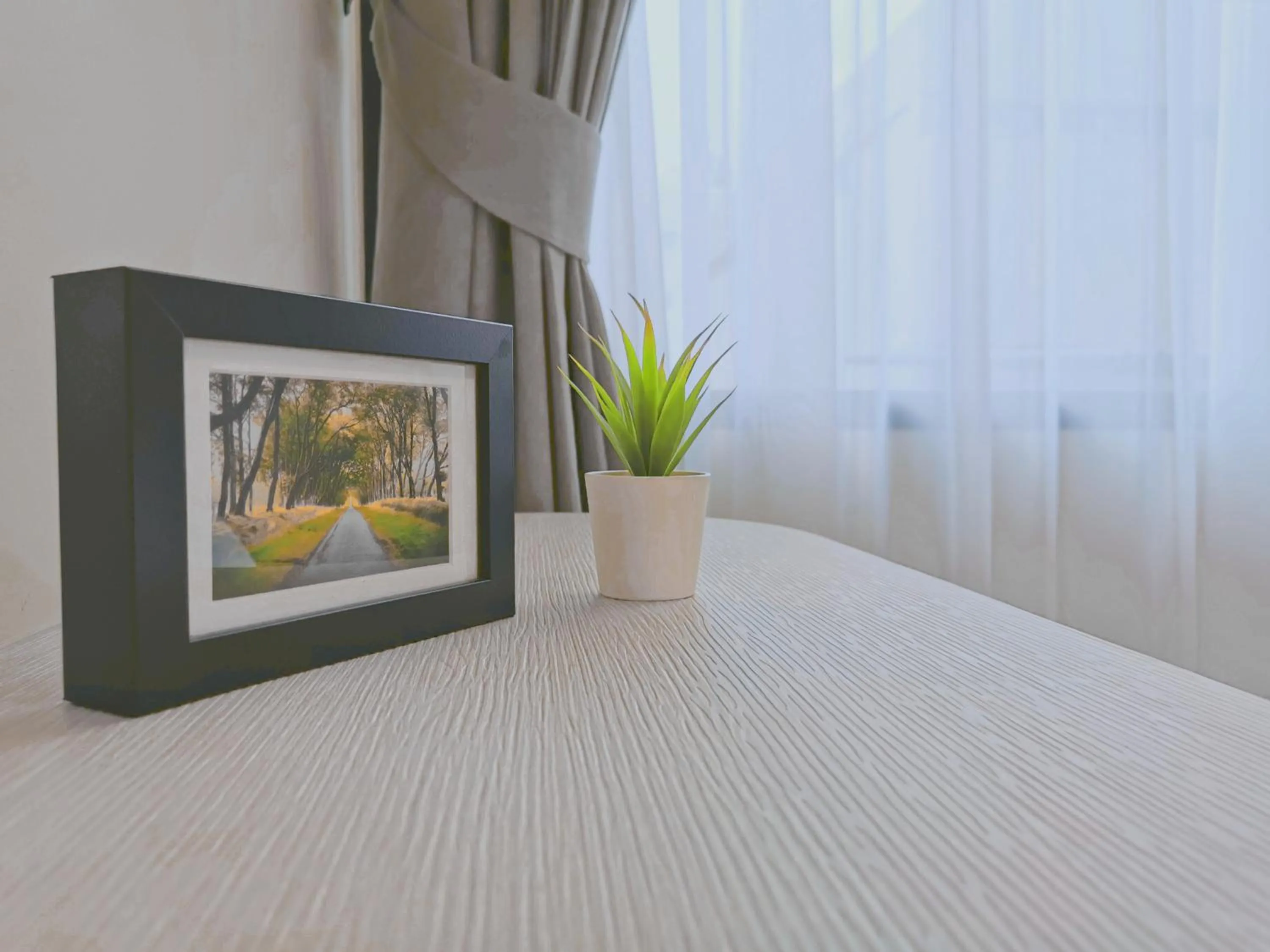 Bed in Gold Orchid Bangkok Hotel