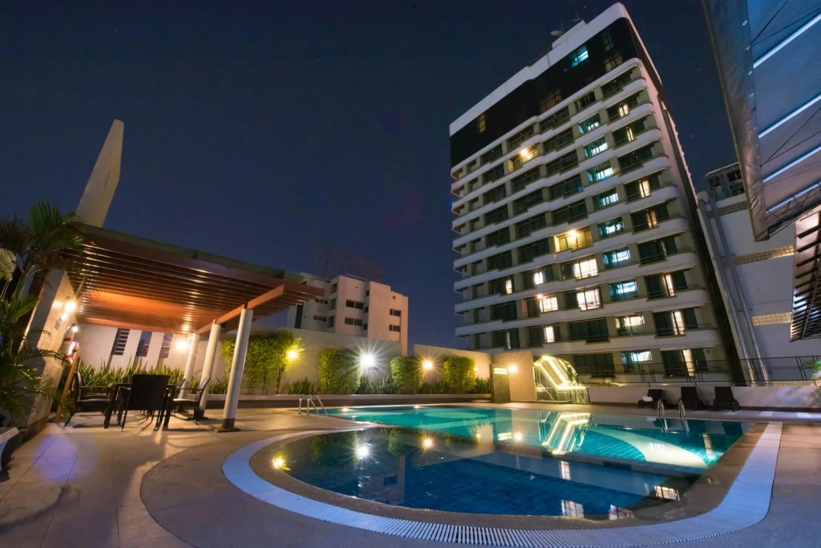 Gold Orchid Bangkok Hotel