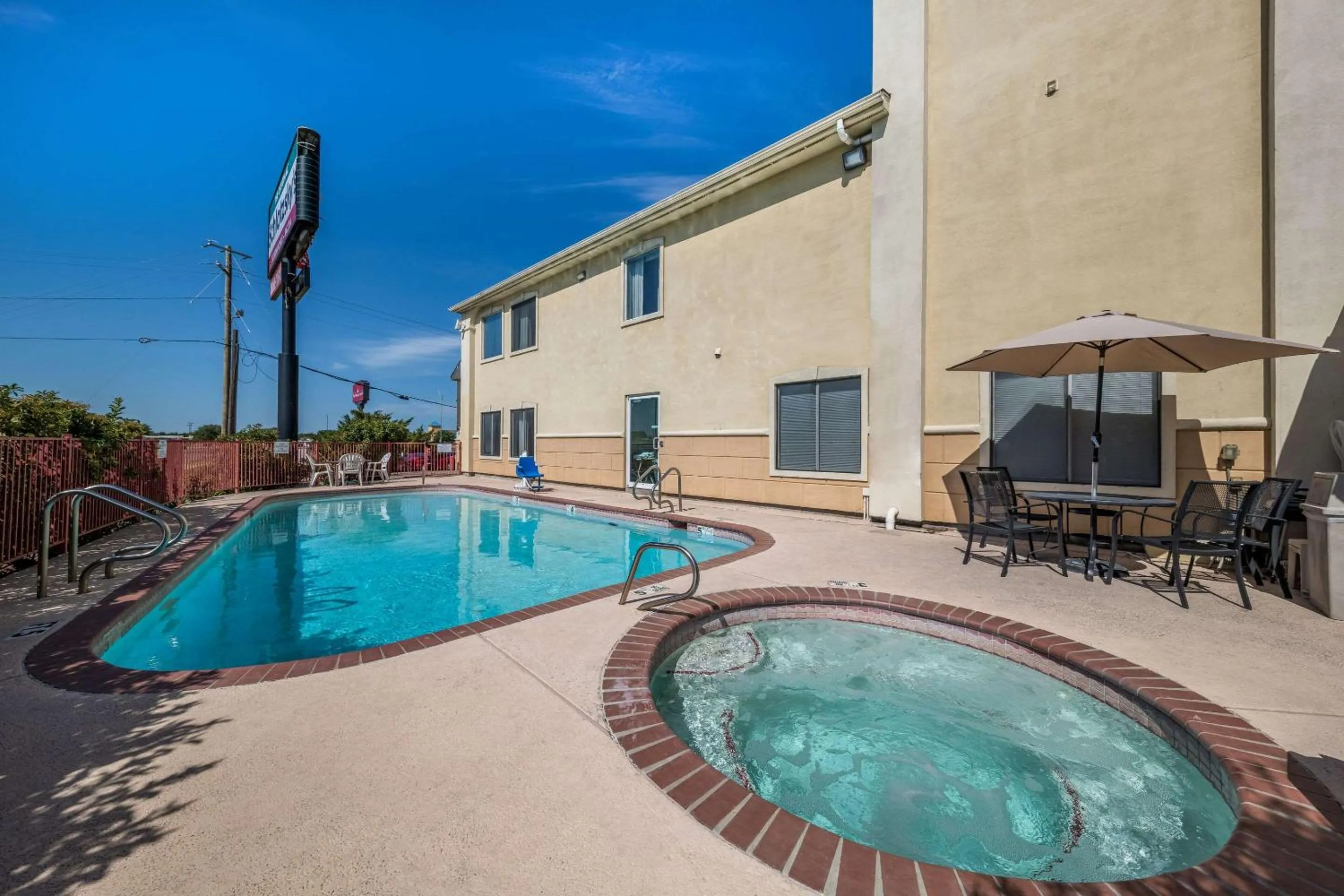 Swimming pool in Quality Inn & Suites Terrell