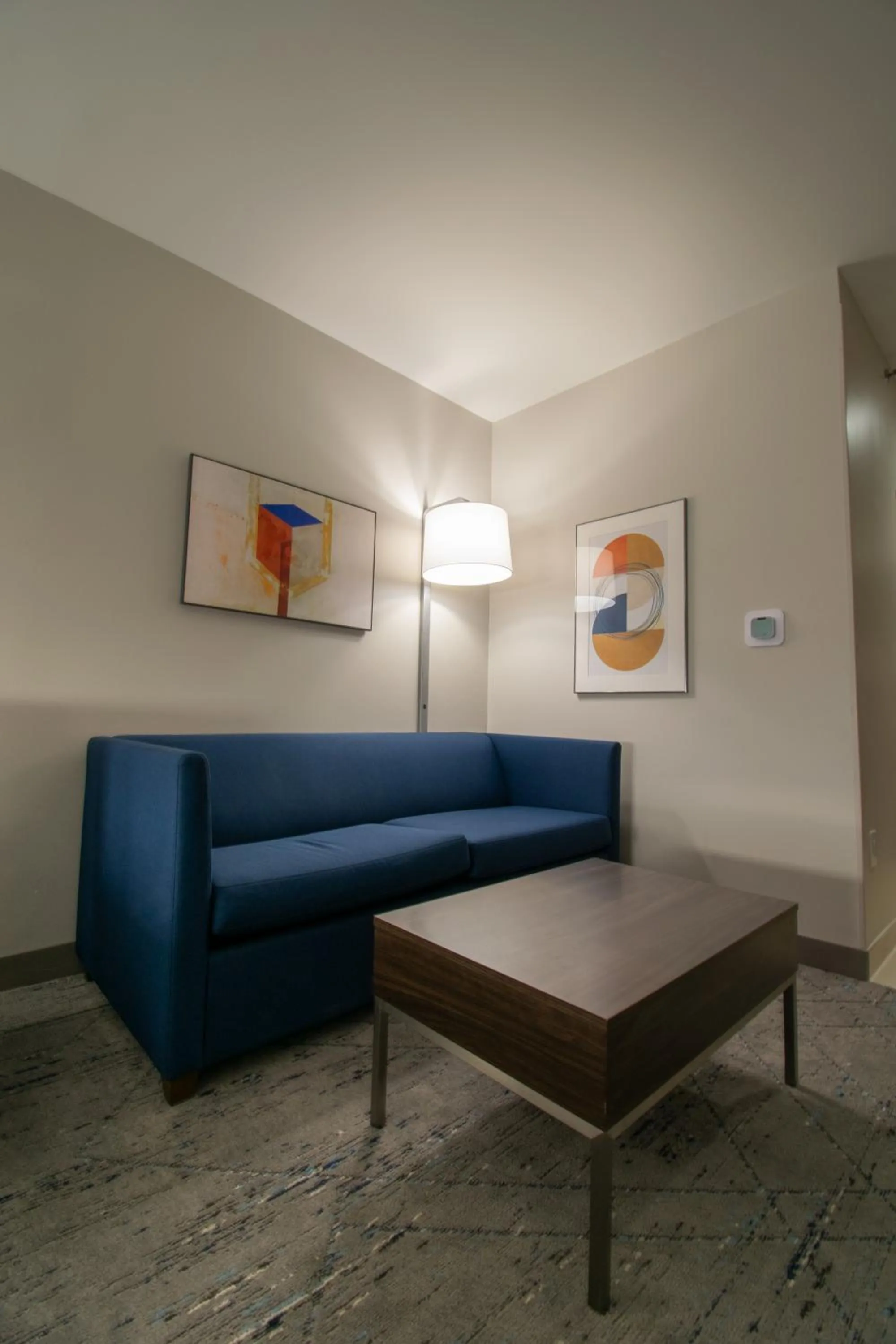 Seating area in Holiday Inn Express & Suites Sulphur Springs by IHG