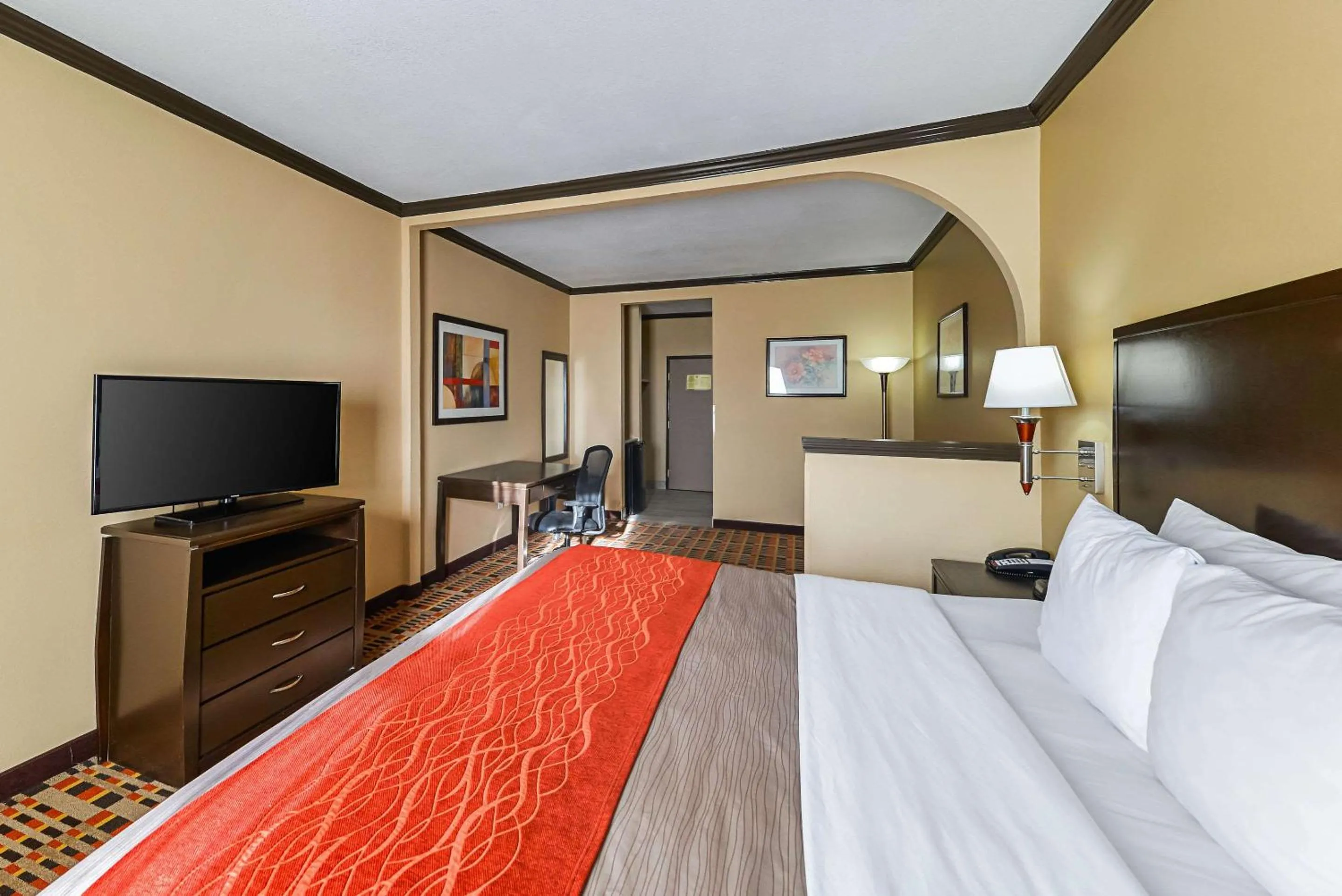 Photo of the whole room in Quality Inn & Suites Lubbock South