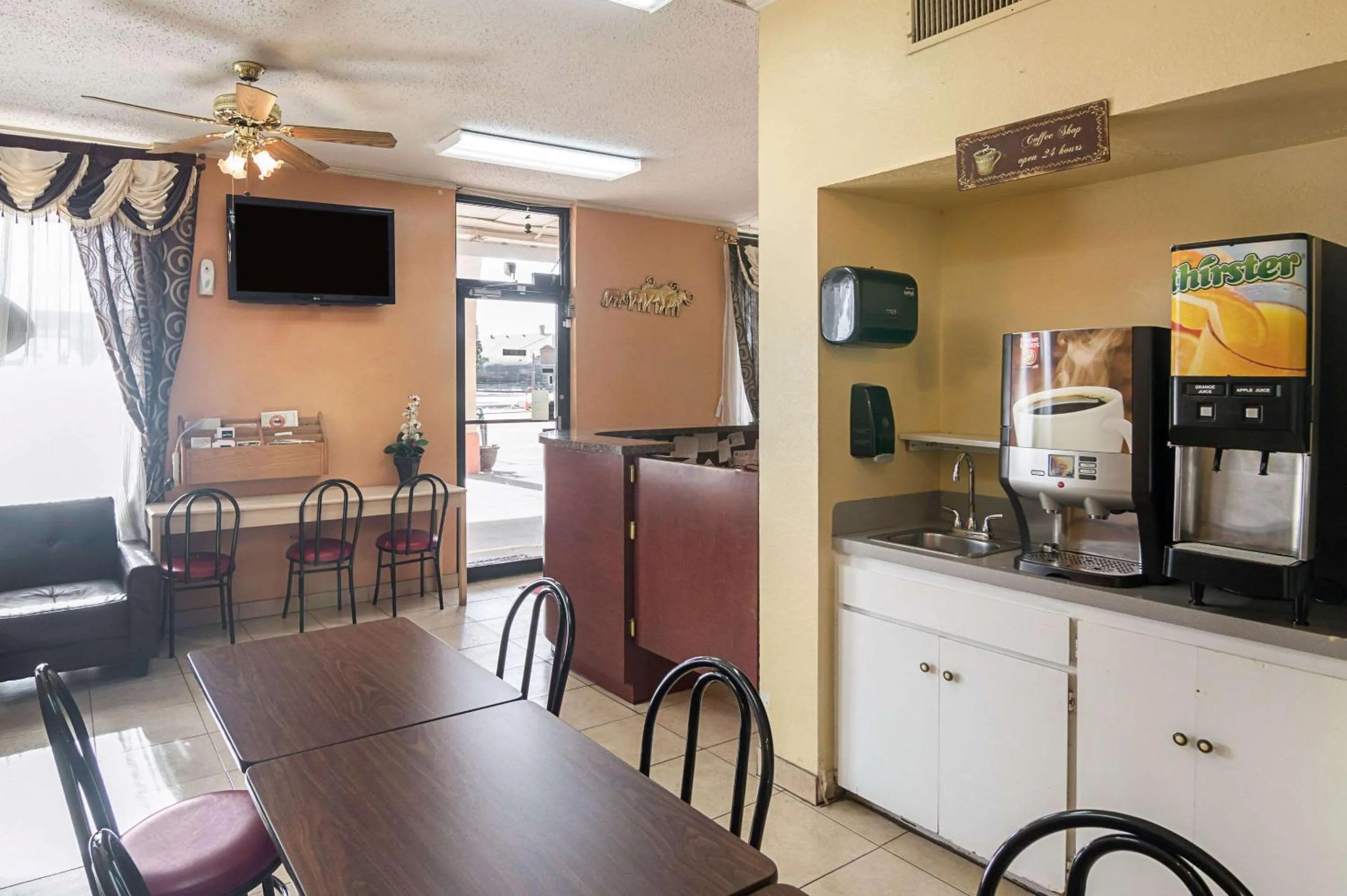 Lobby or reception in Econo Lodge Dalhart Hwy 54 - Hwy 287