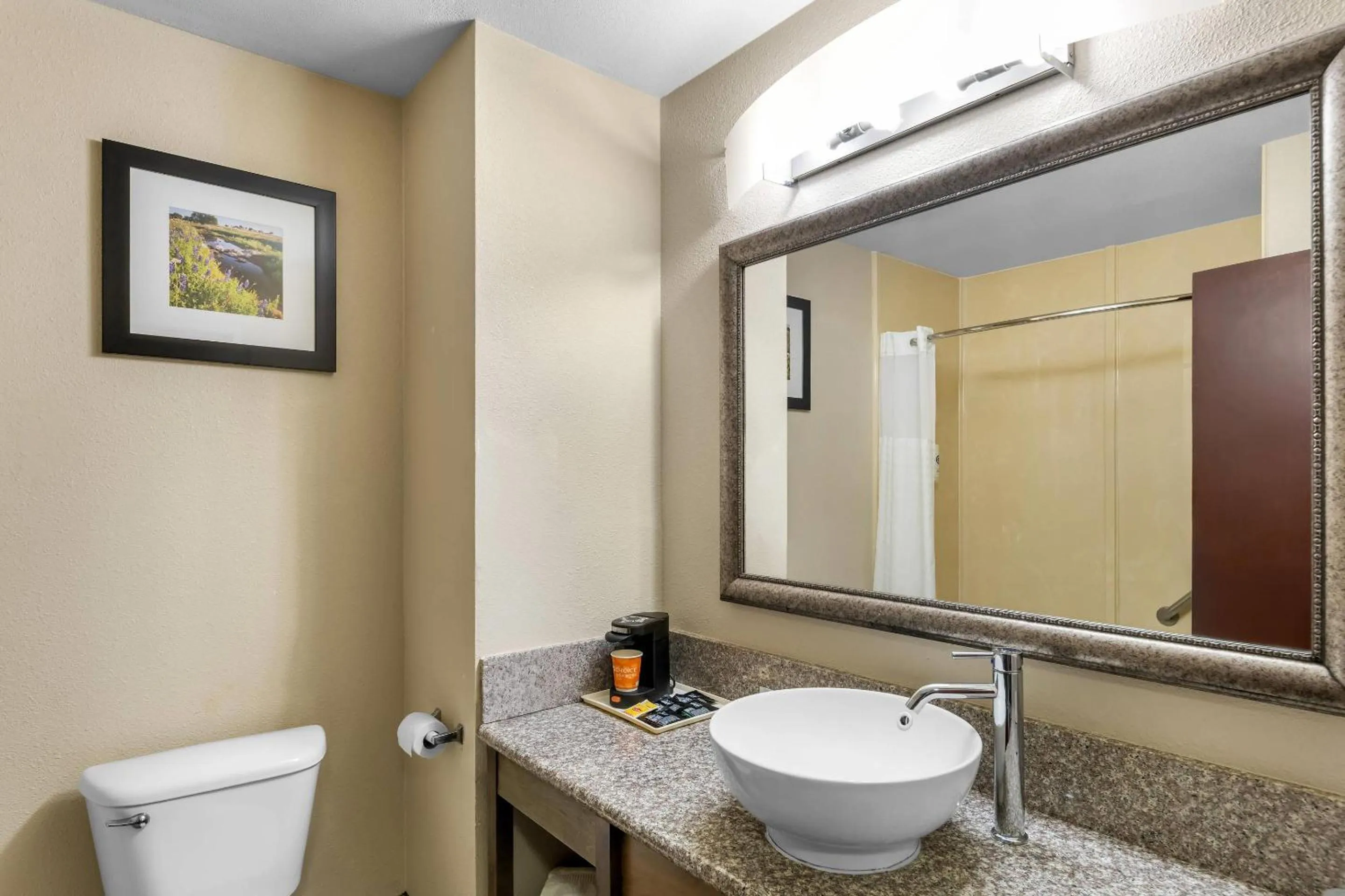 Bedroom in Comfort Inn Corsicana East