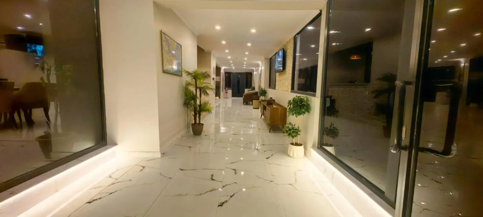 Restaurant/places to eat in istanbul Airport Kumsal Otel