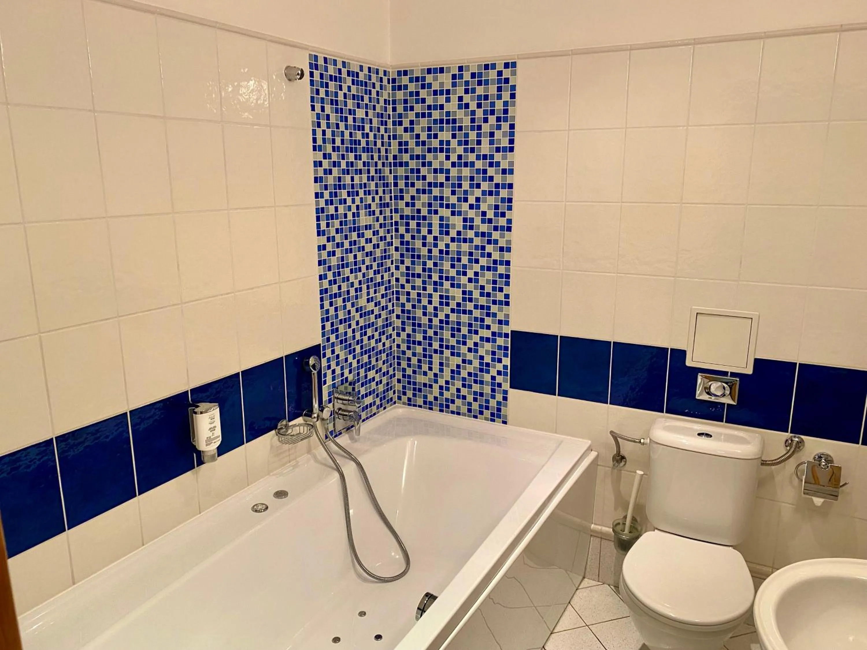 Zámecký Hotel Zlatý Orel