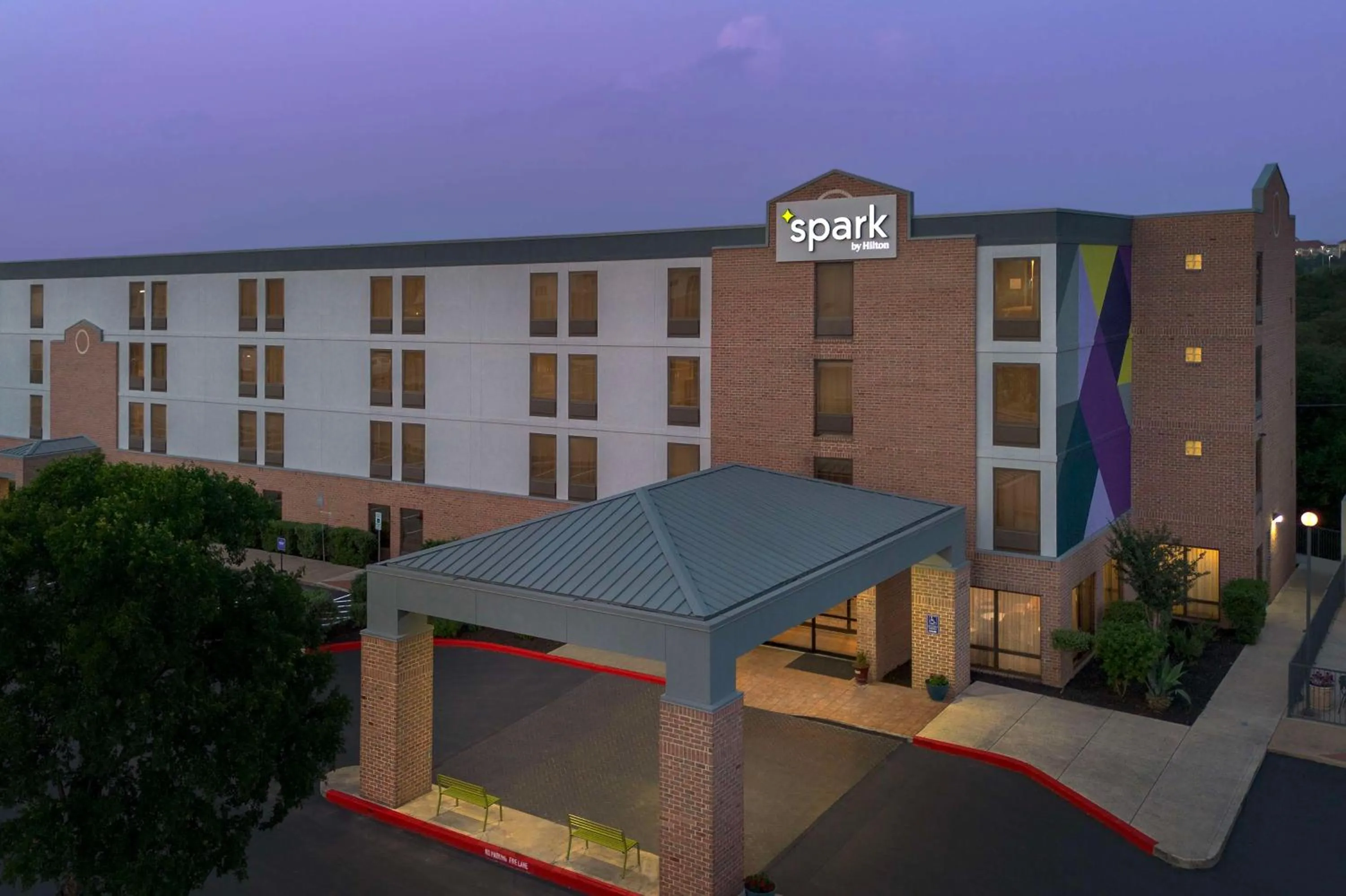 Property building in Quality Inn San Antonio Fiesta at Six Flags