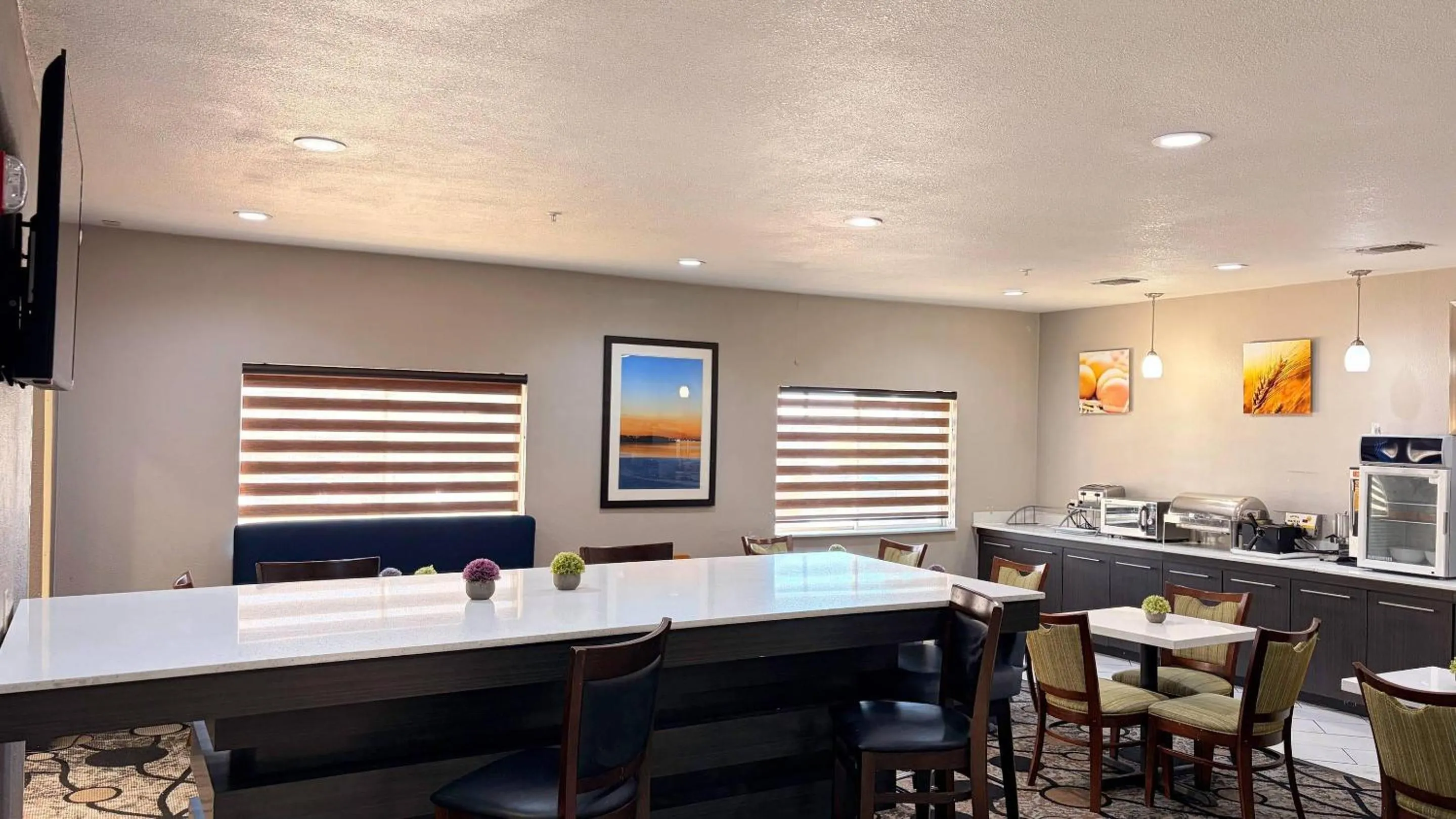 Breakfast in Comfort Suites Lewisville - Dallas