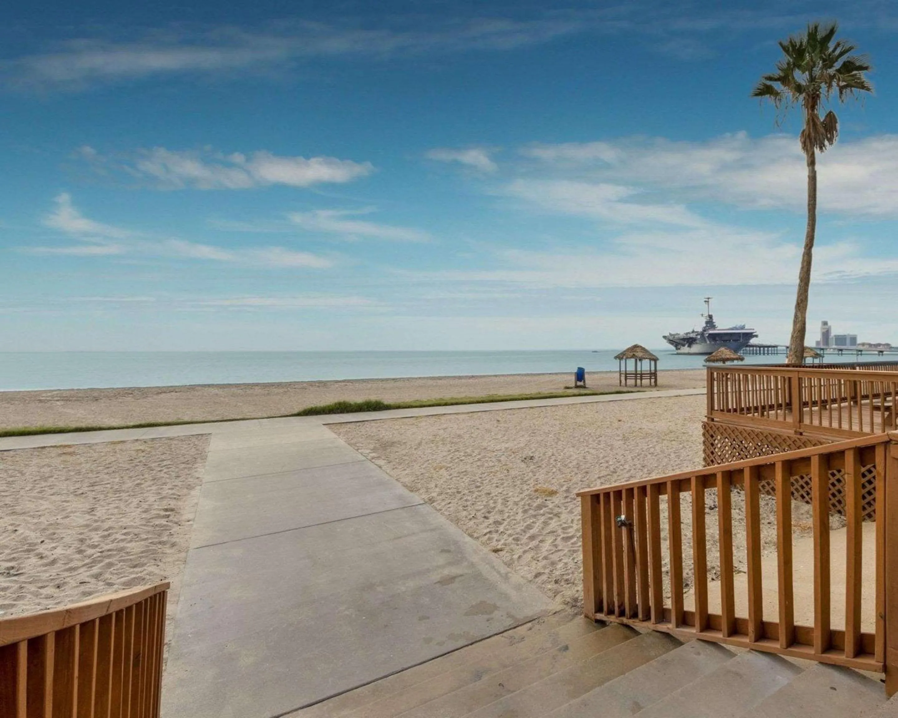 Property building in Quality Inn & Suites Corpus Christi Beachside