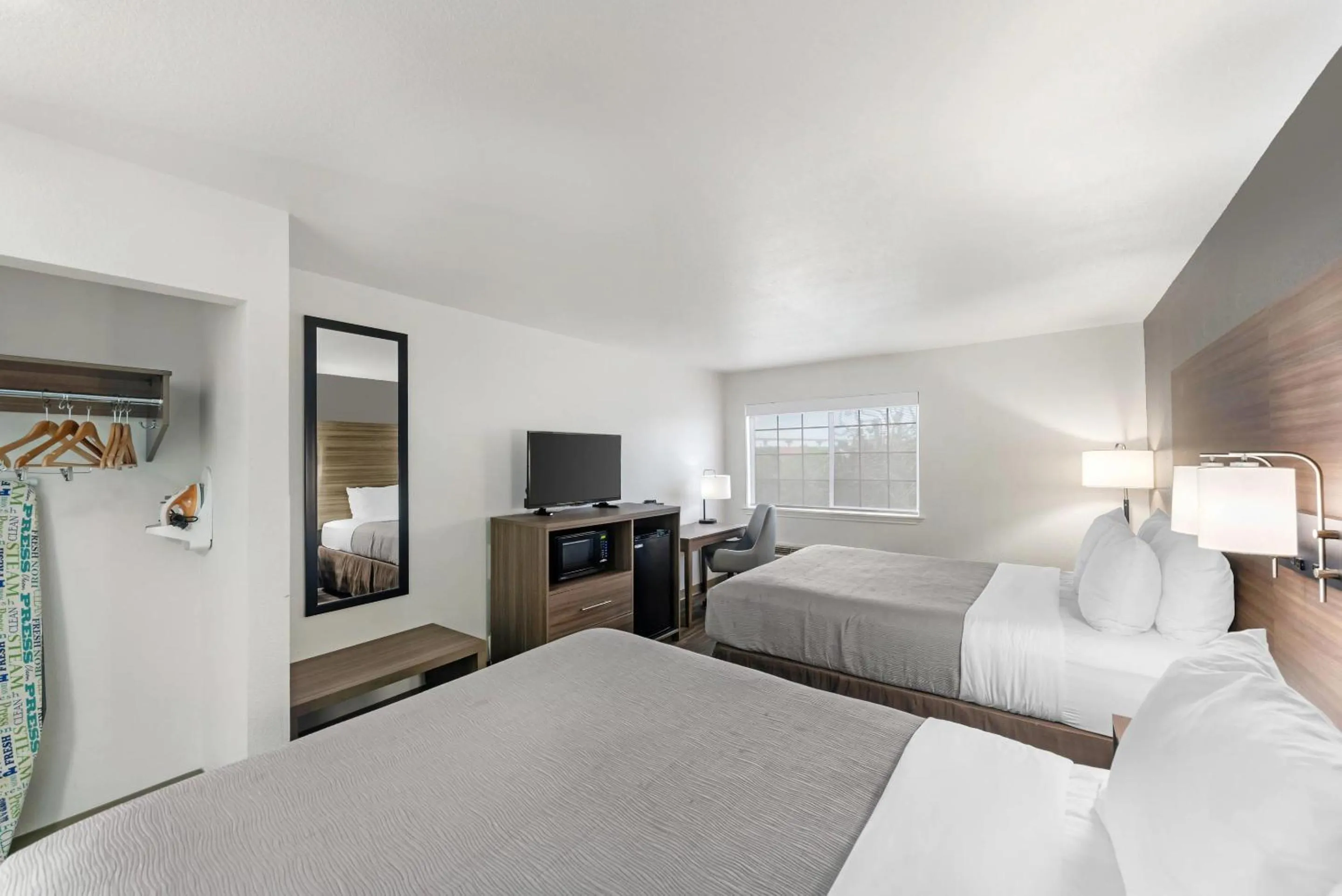 Bedroom, Bed in Quality Inn Near Seaworld - Lackland