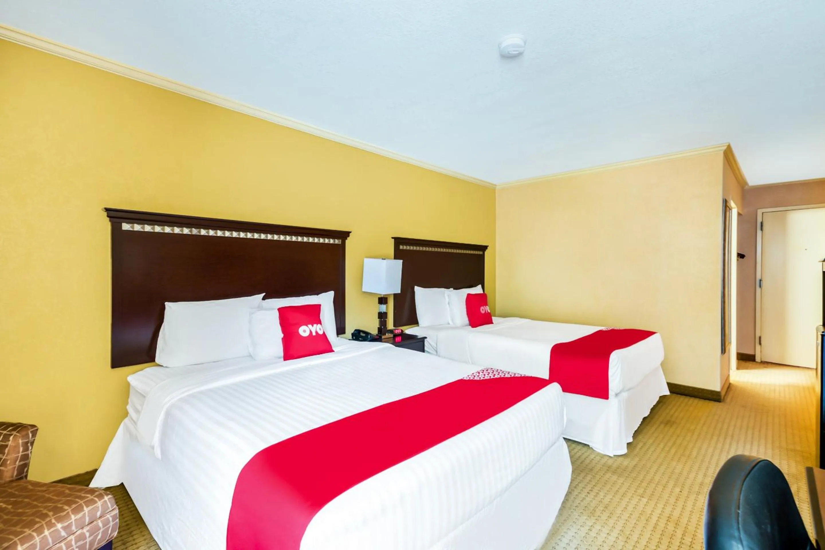 Bedroom in Capital O Nacogdoches - Hwy 59 & SW Stallings