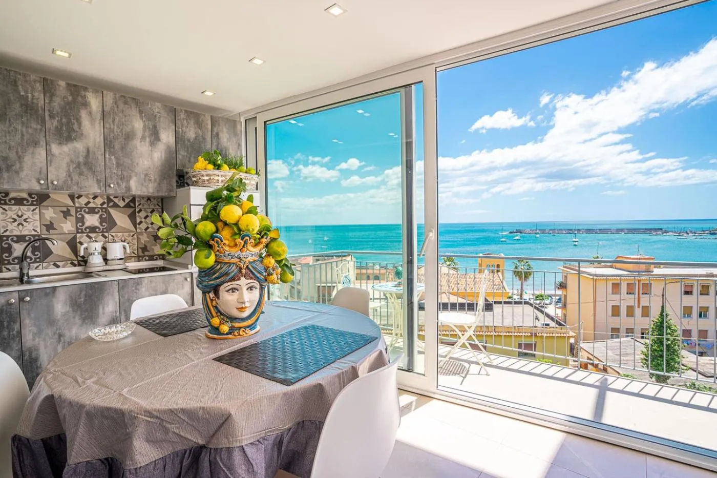 Vista Mare Apartments