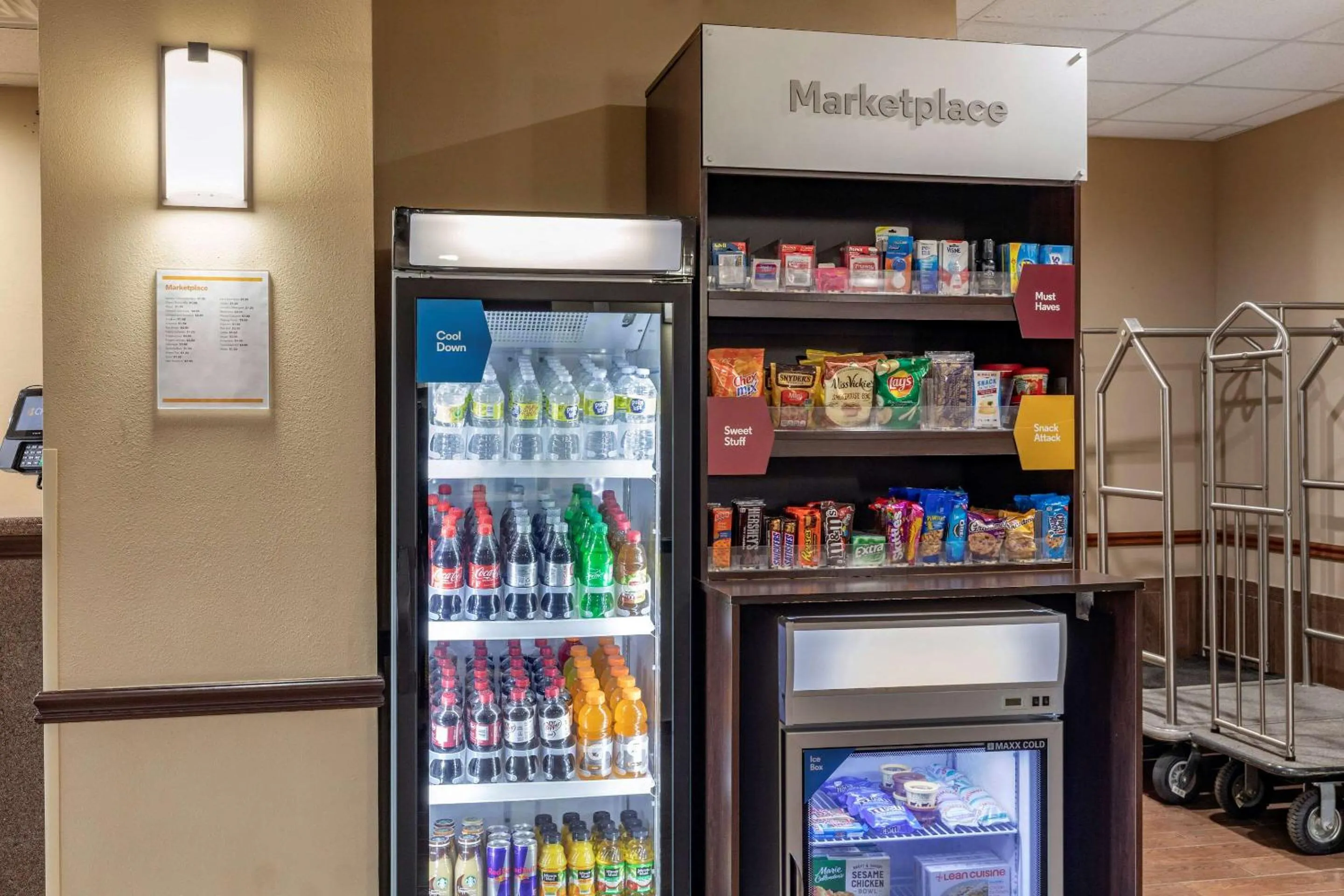 Restaurant/places to eat in Comfort Suites Waco Near University Area