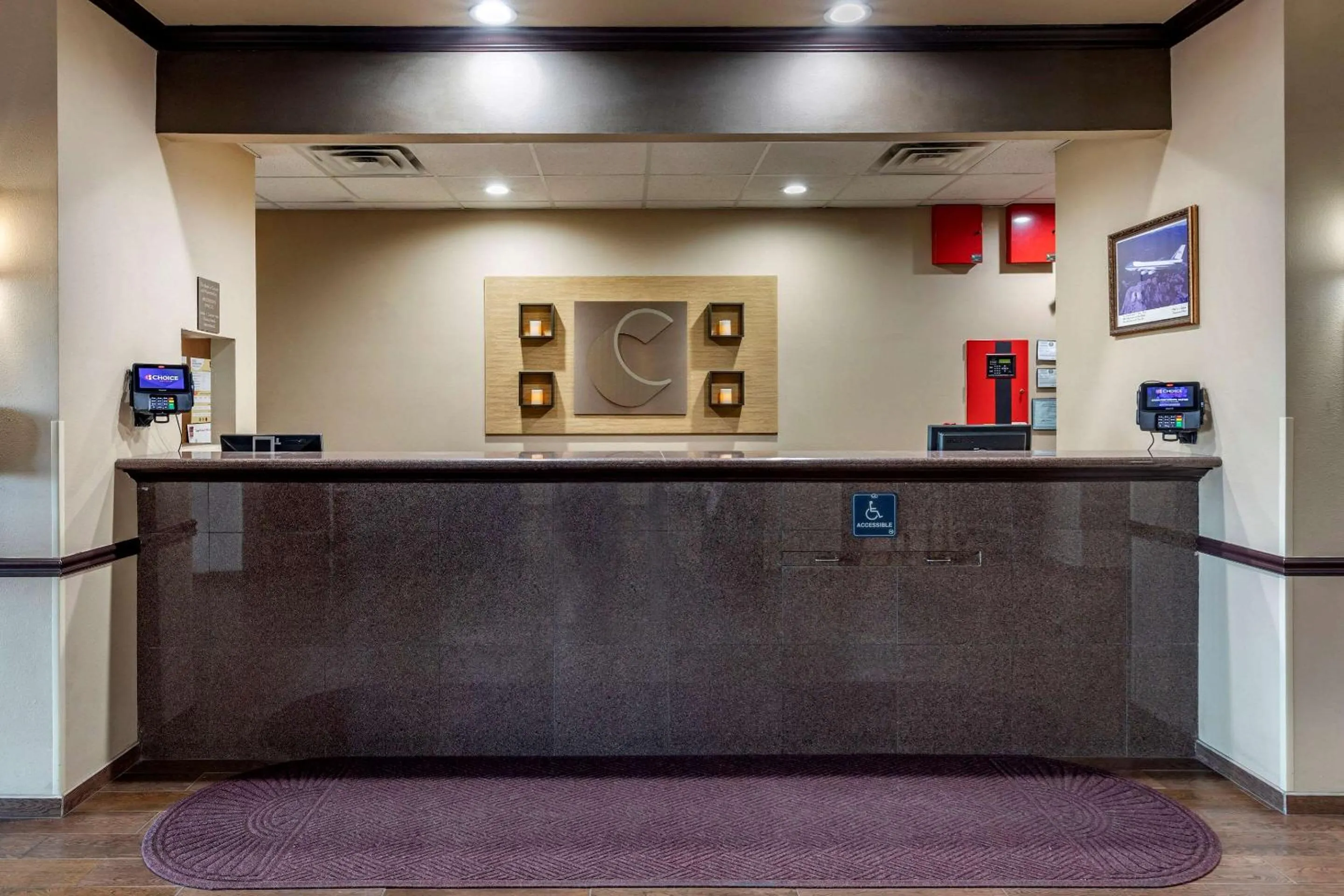 Lobby or reception in Comfort Suites Waco Near University Area
