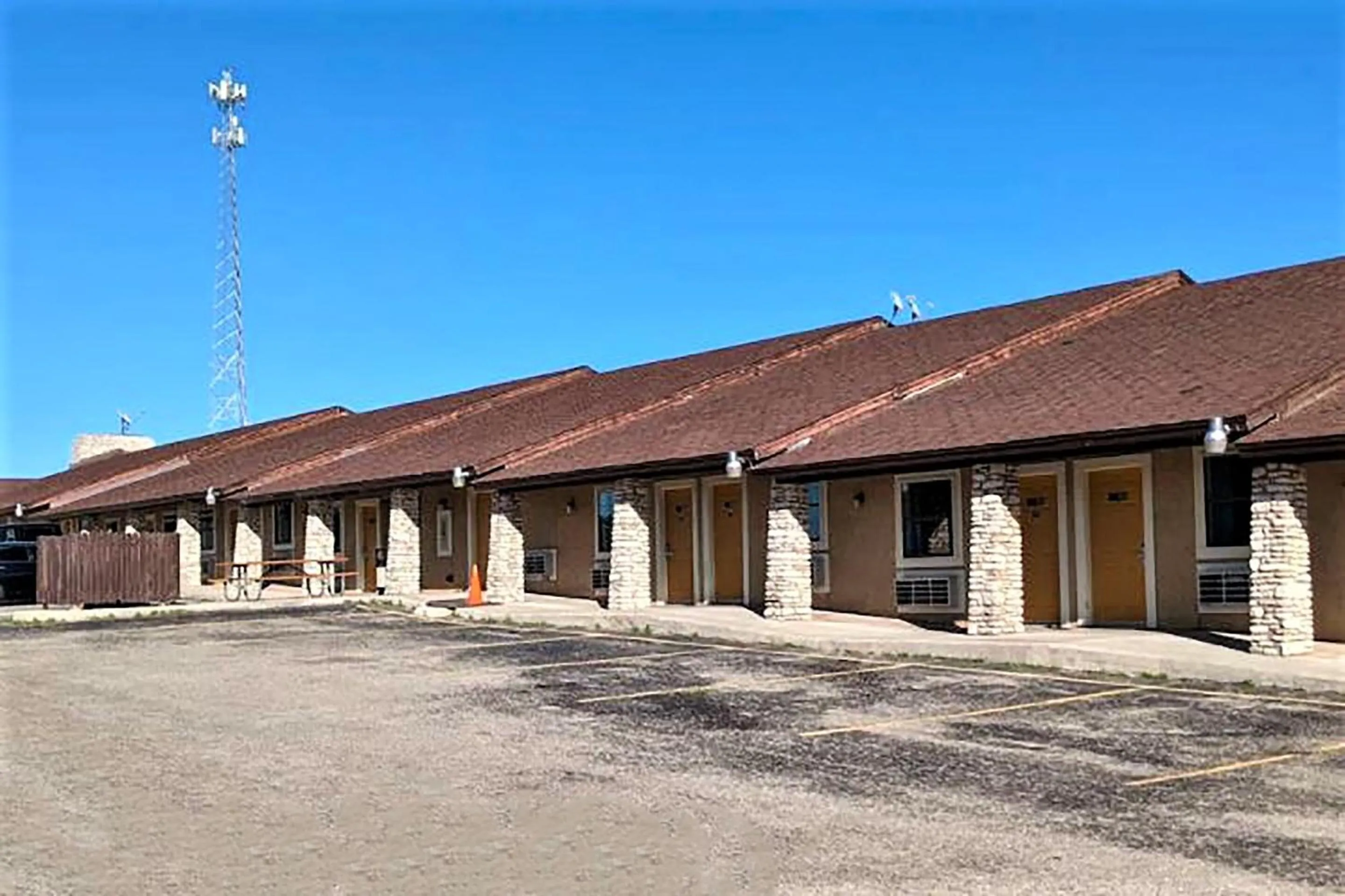 Swimming pool in OYO Hotel Junction TX I-10