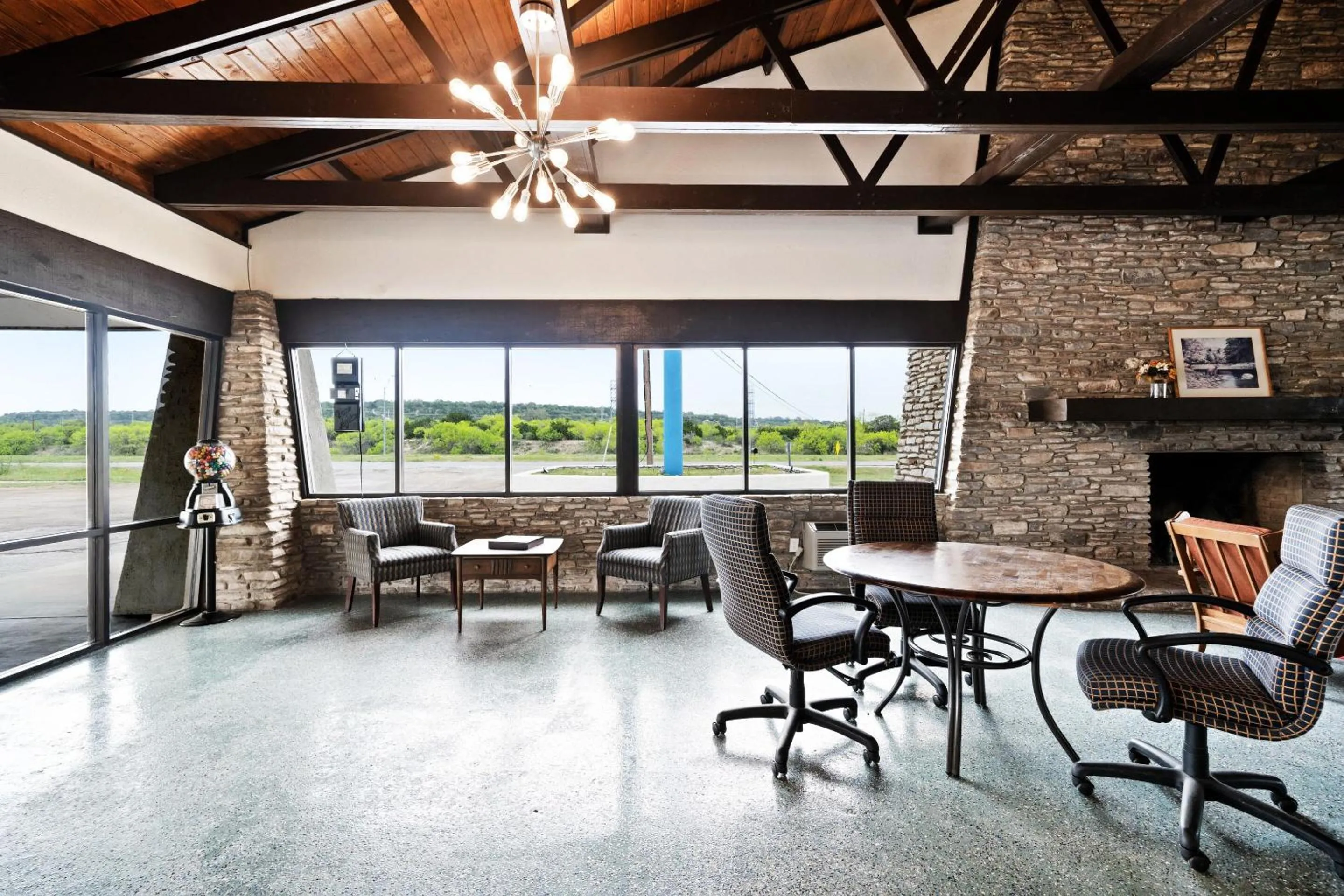 Lobby or reception in OYO Hotel Junction TX I-10