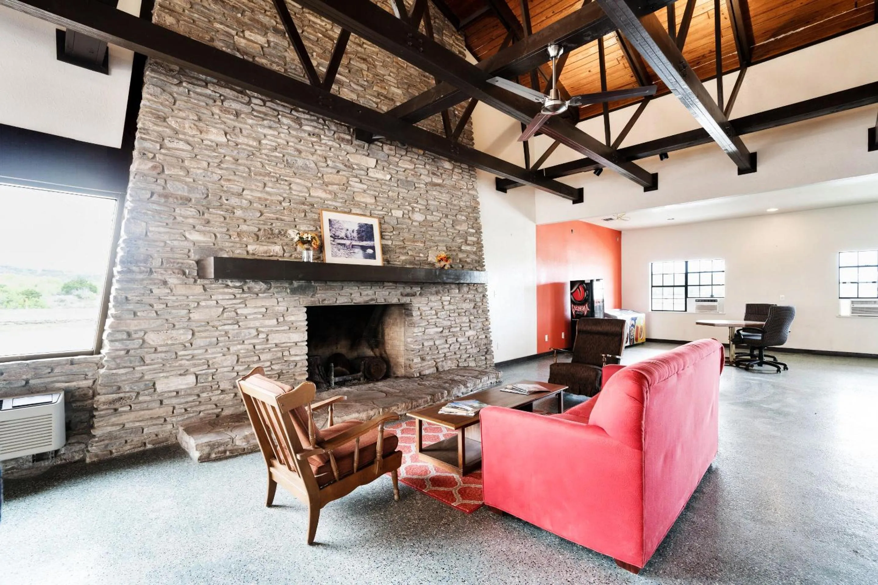 Lobby or reception in OYO Hotel Junction TX I-10