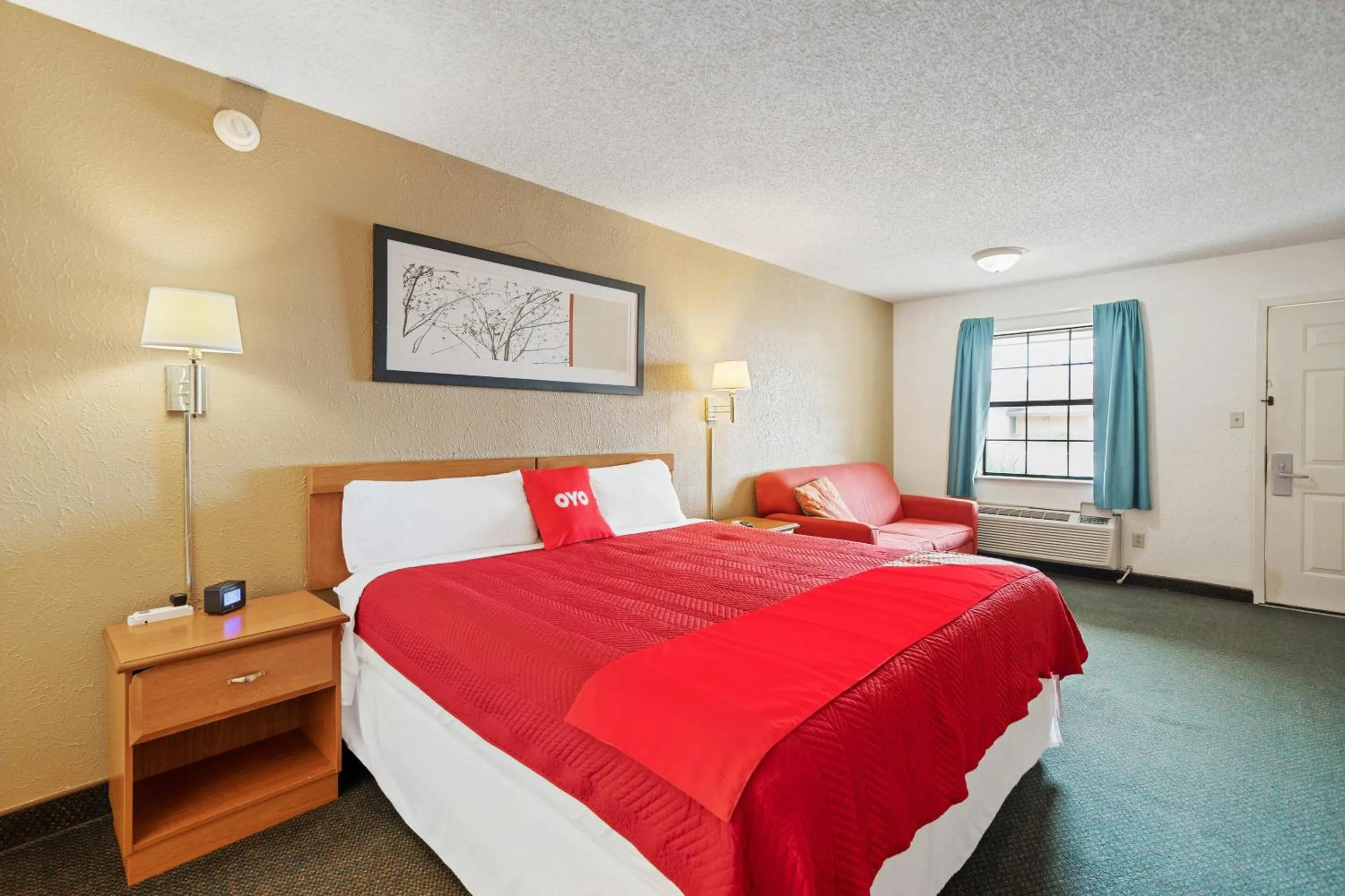 Bedroom, Bed in OYO Hotel Junction TX I-10