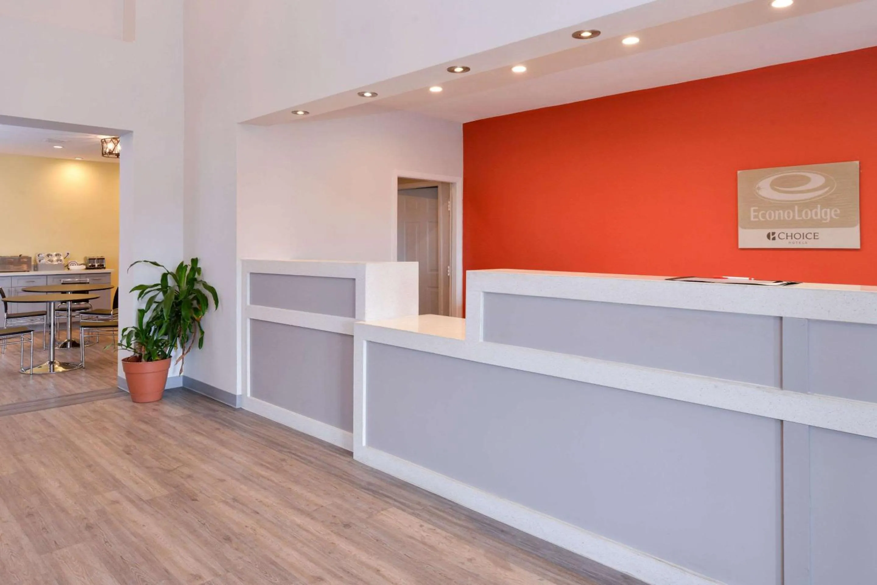 Lobby or reception in Econo Lodge Inn & Suites Port Arthur near Sabine Pass