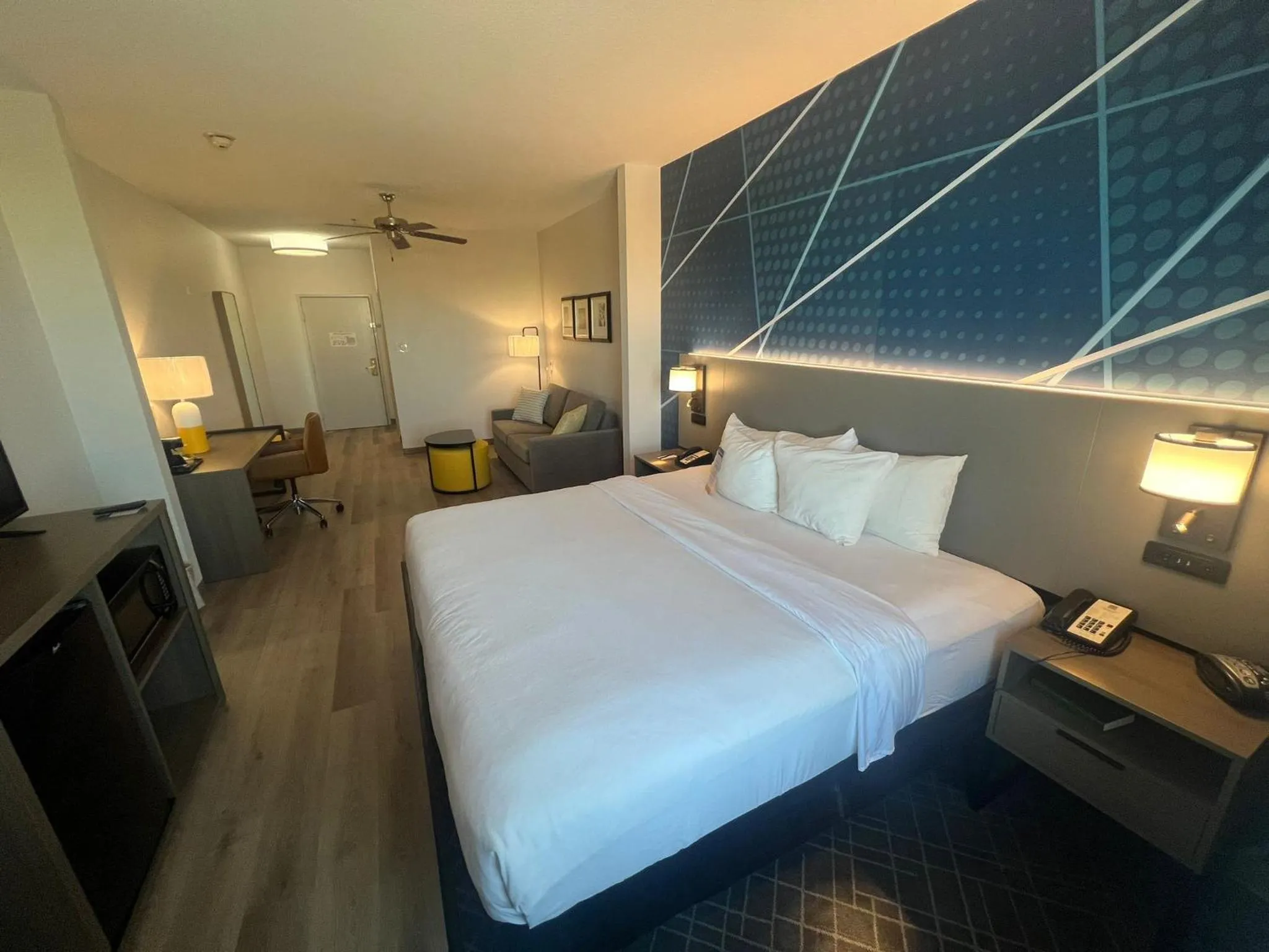 Bed in Comfort Suites San Angelo near University