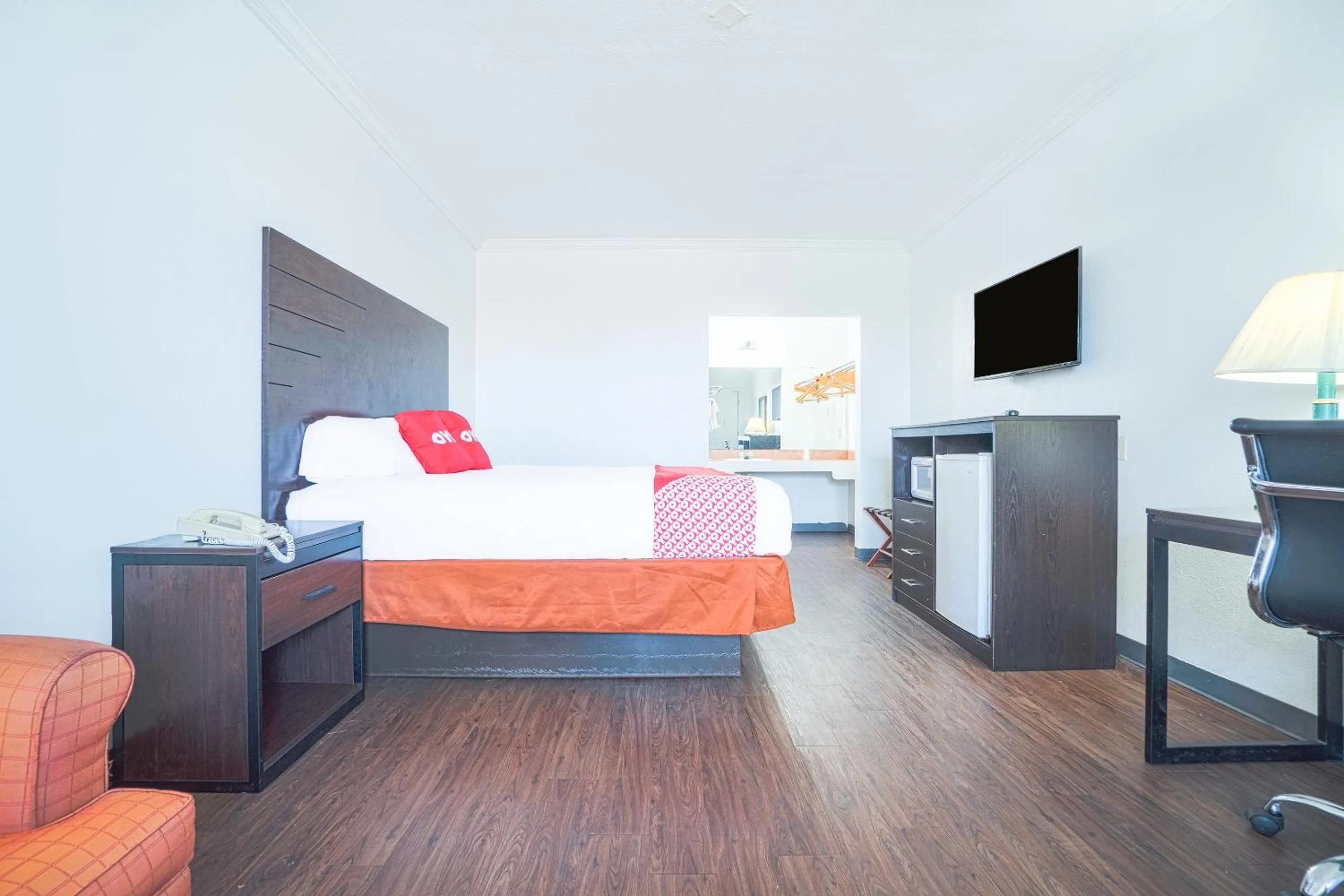 Bedroom, Bed in OYO Hotel Kingsville - Hwy 77