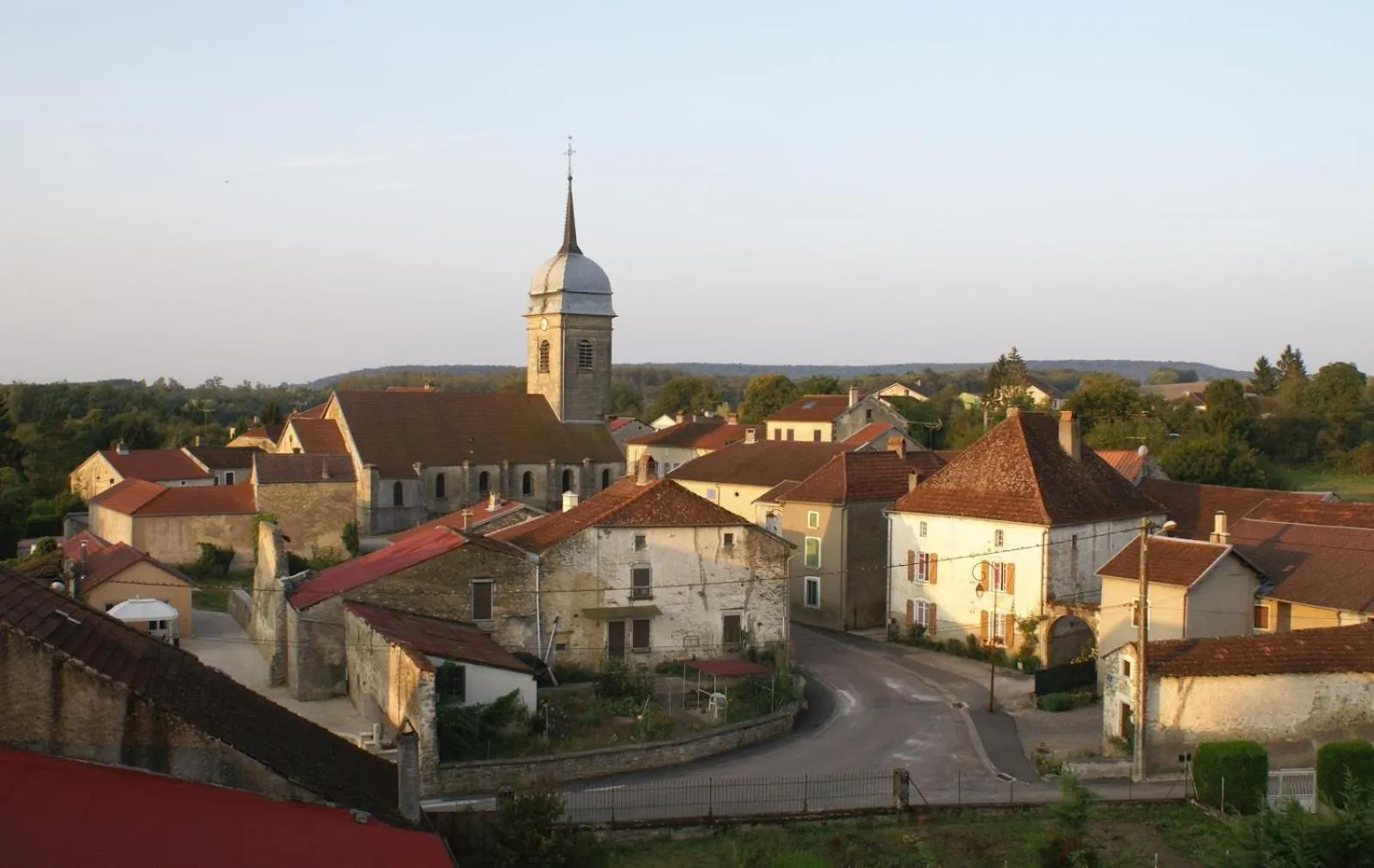 Neighbourhood in Le Voilà