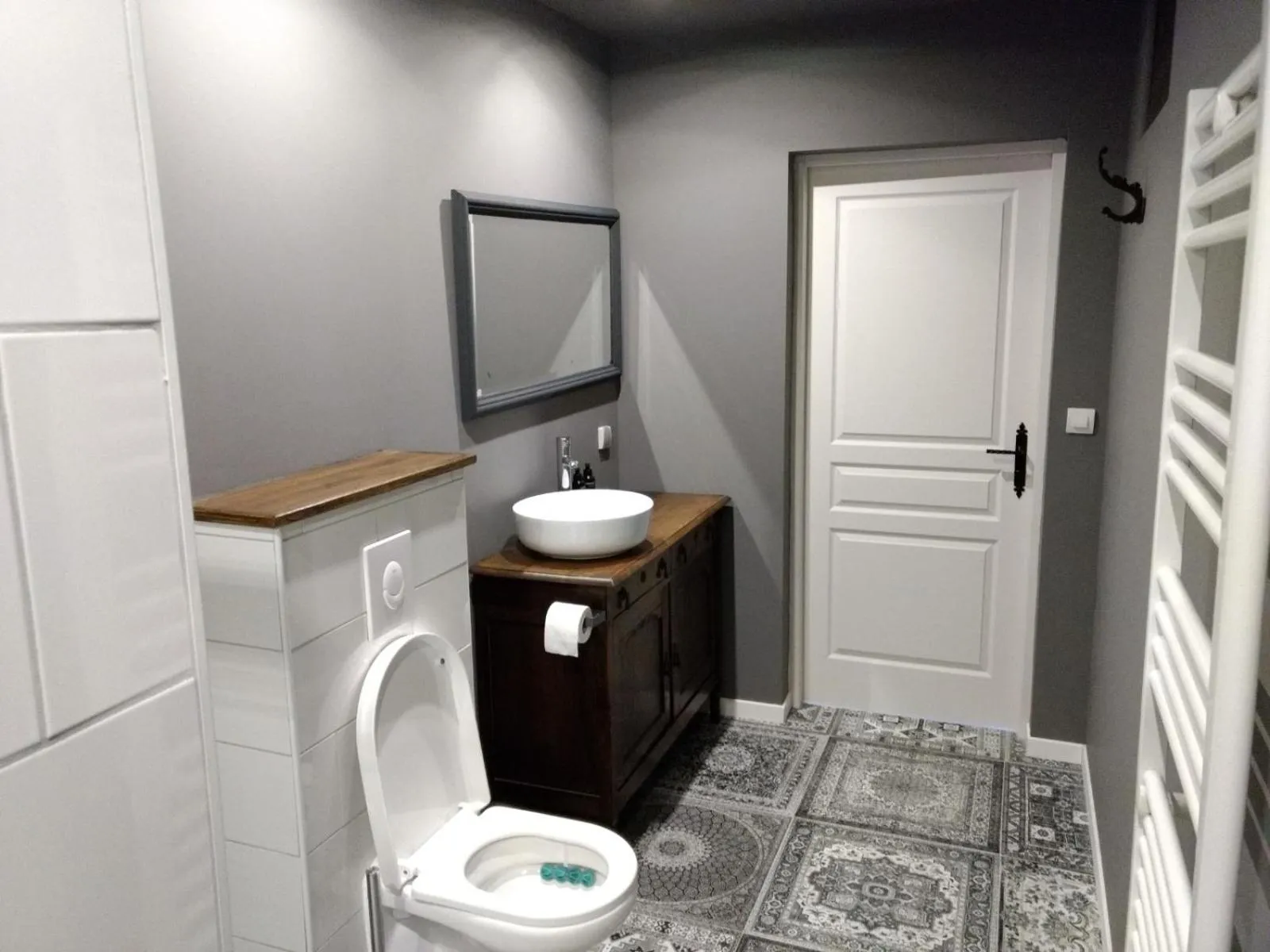 Bathroom in Le Voilà