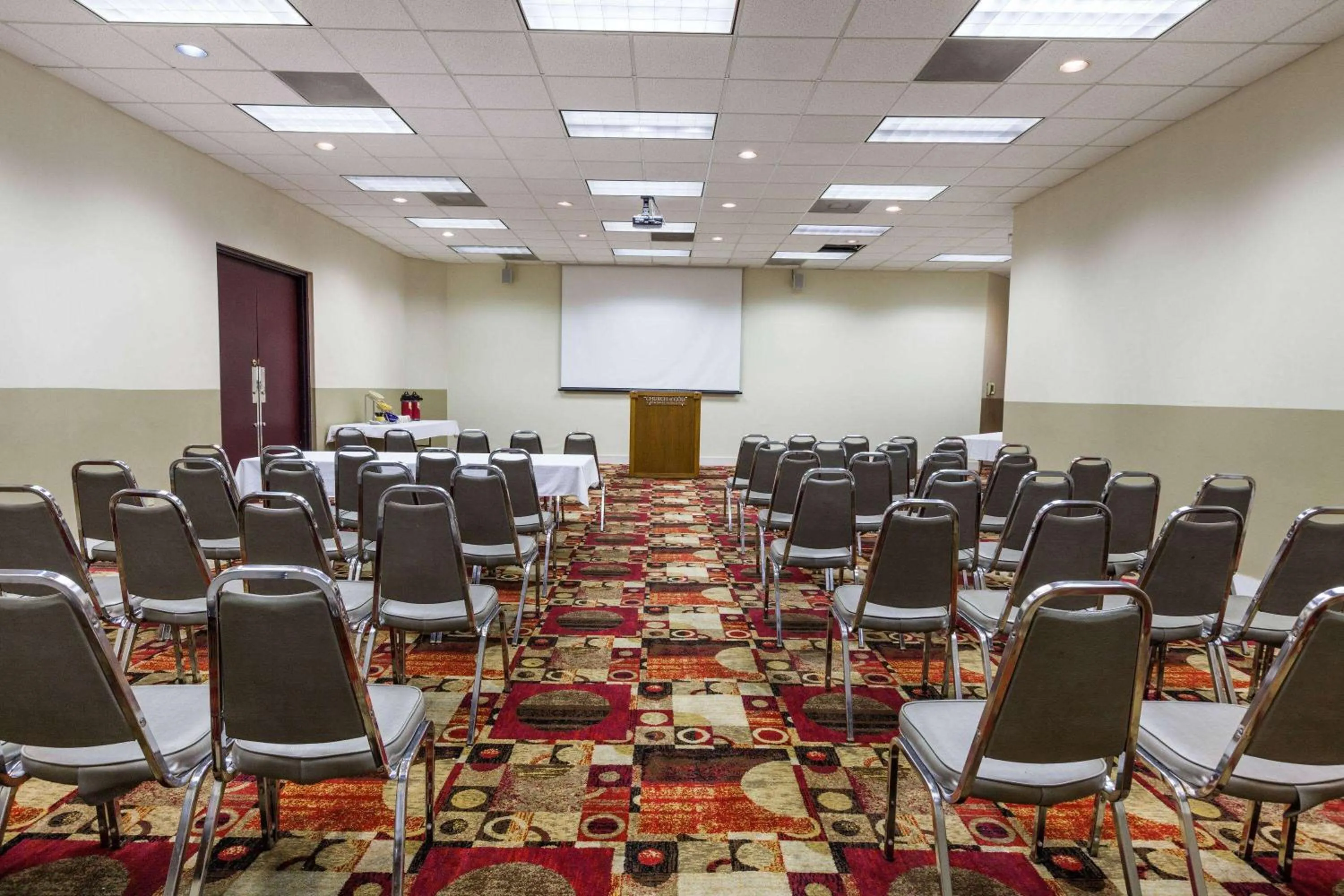 Meeting/conference room in Days Inn by Wyndham Sherman