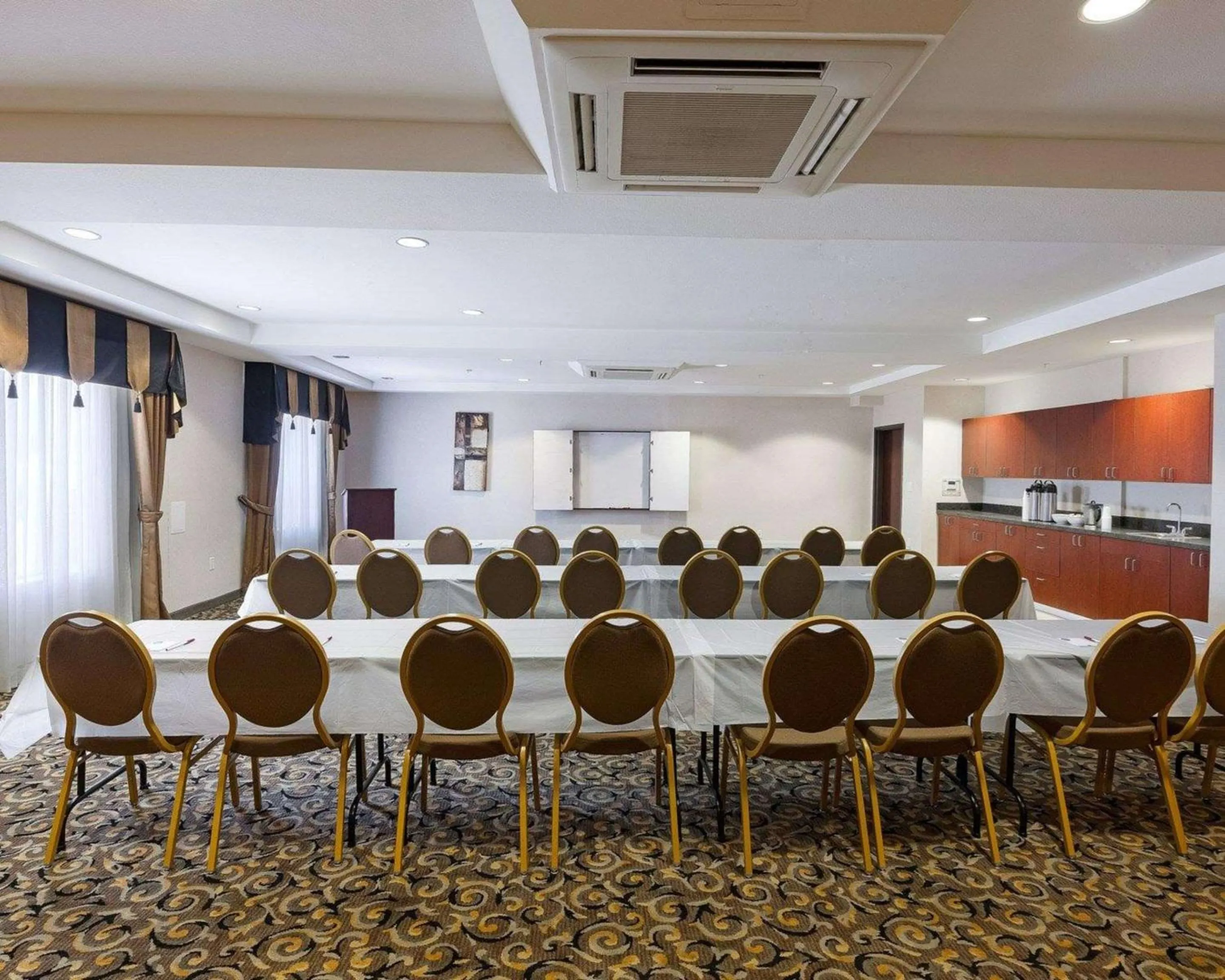 On site in Comfort Suites University