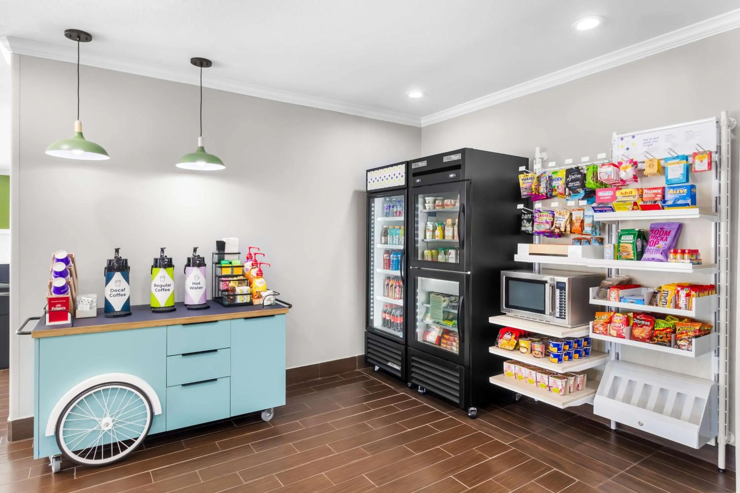 Restaurant/places to eat in Spark by Hilton Pearland