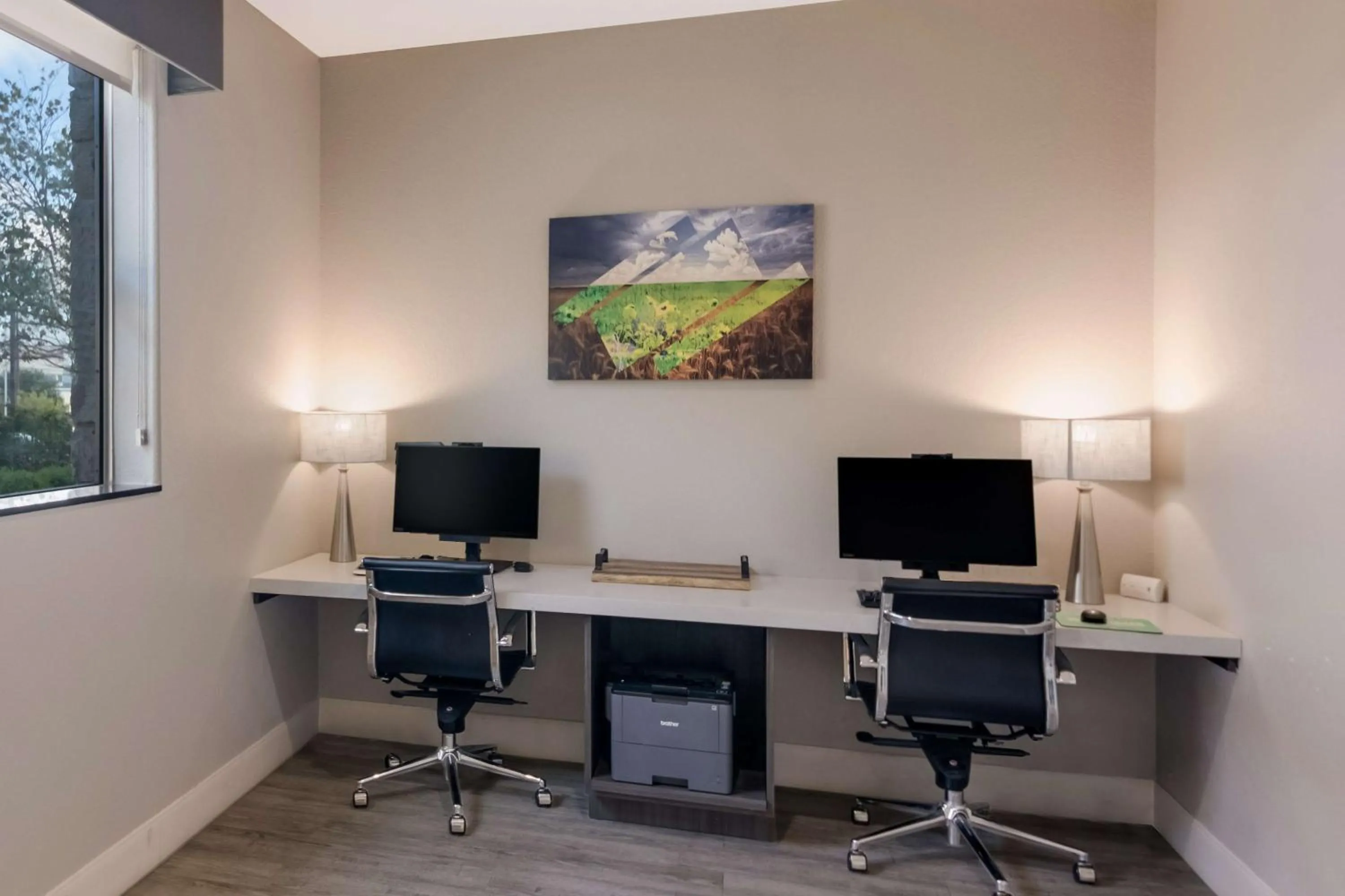 Business facilities in Best Western Plus Killeen - Fort Cavazos Hotel & Suites