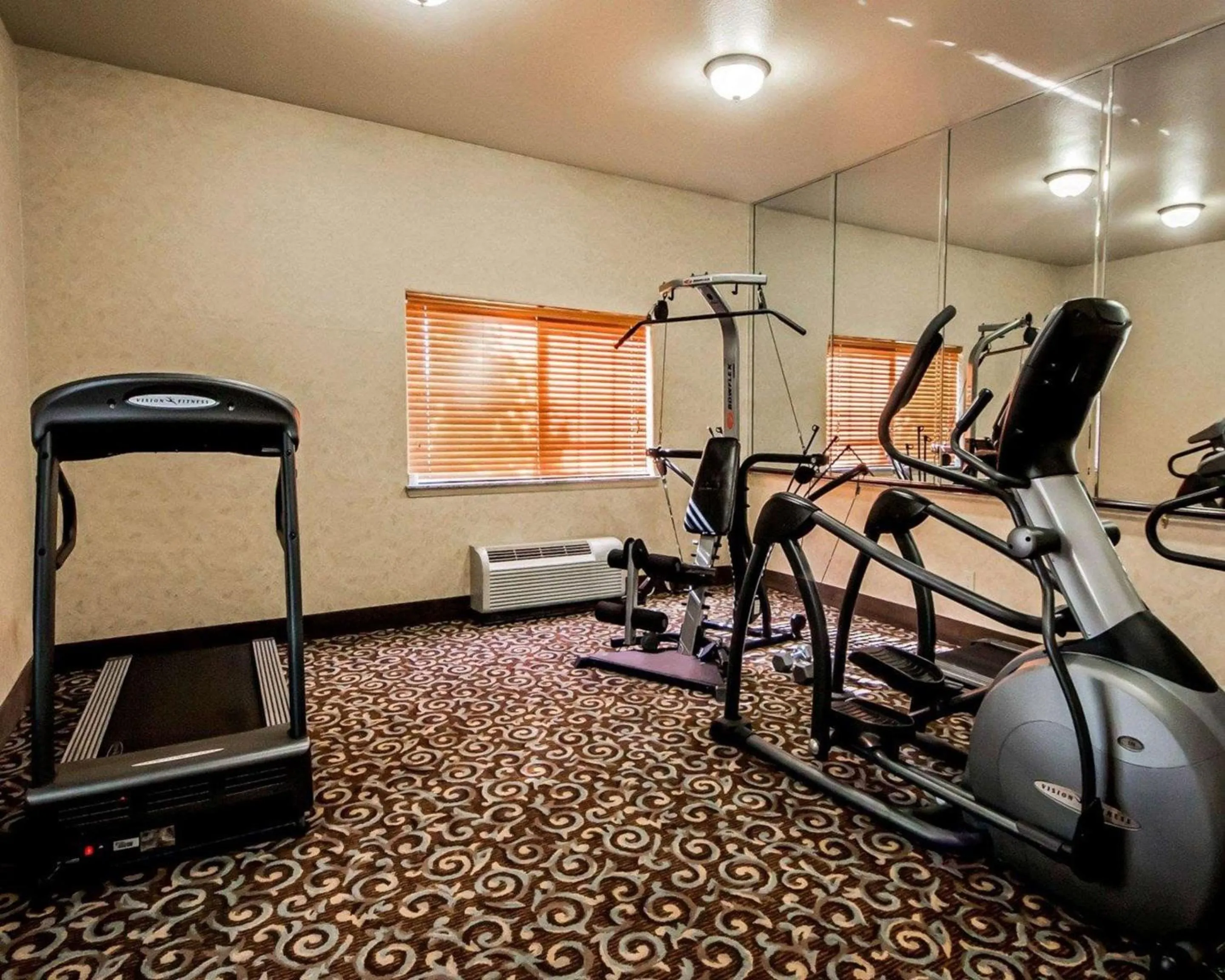 Fitness centre/facilities in Sleep Inn & Suites Shamrock