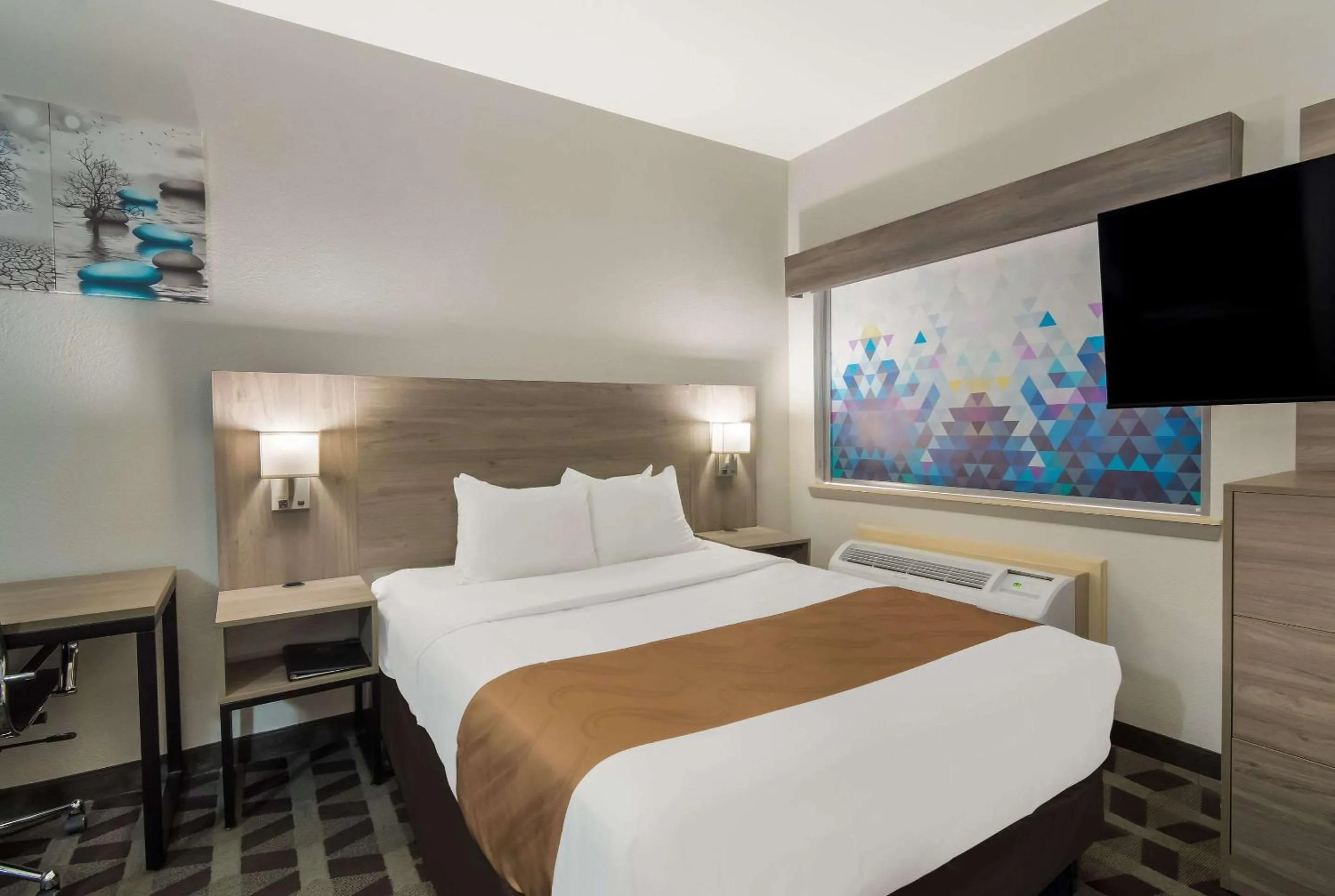 Bedroom, Bed in Quality Inn & Suites Waco North