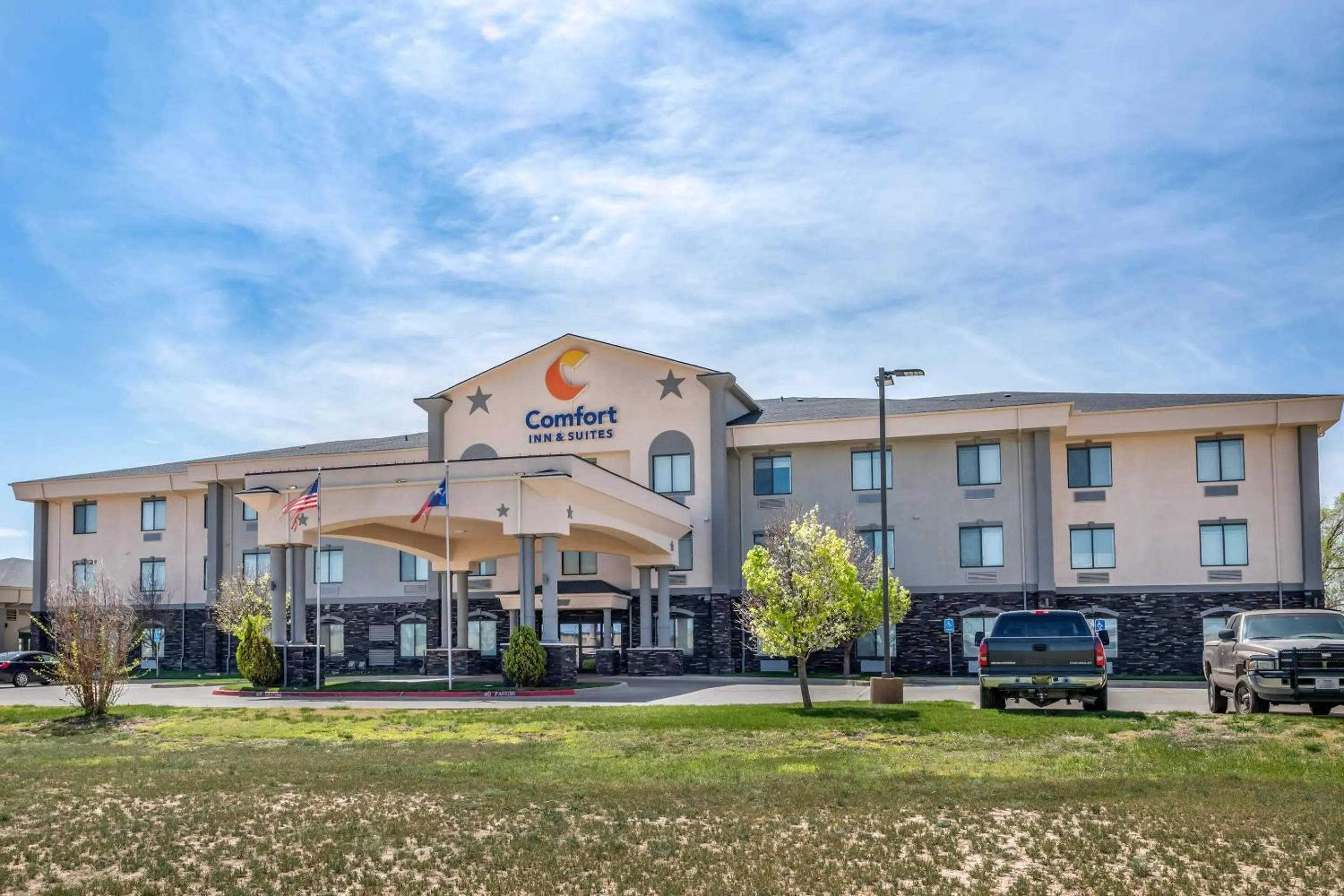 Property building in Comfort Inn & Suites Lubbock West