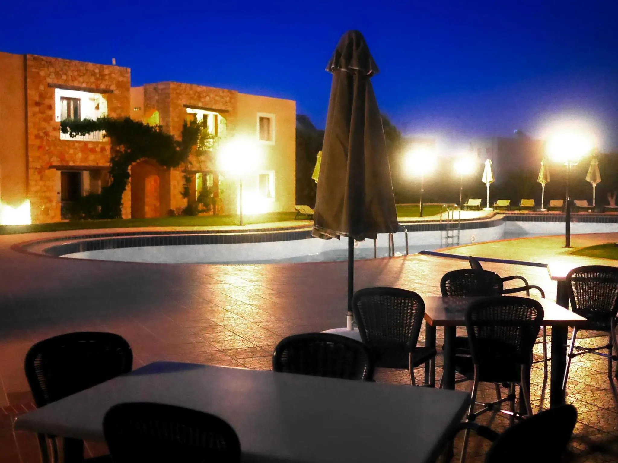 Night in Areti Aparthotel